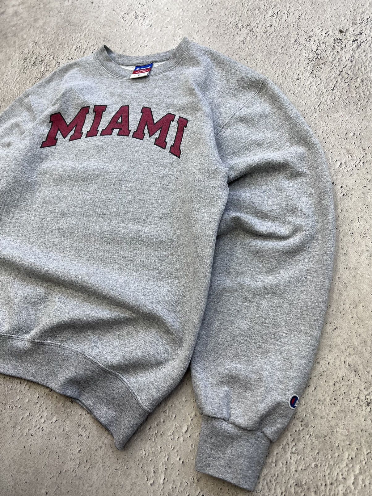 Champion × Vintage Vintage 80's MIAMI CHAMPION Reverse Weave USA Streetwear Size US M / EU 48-50 / 2 - 5 Thumbnail