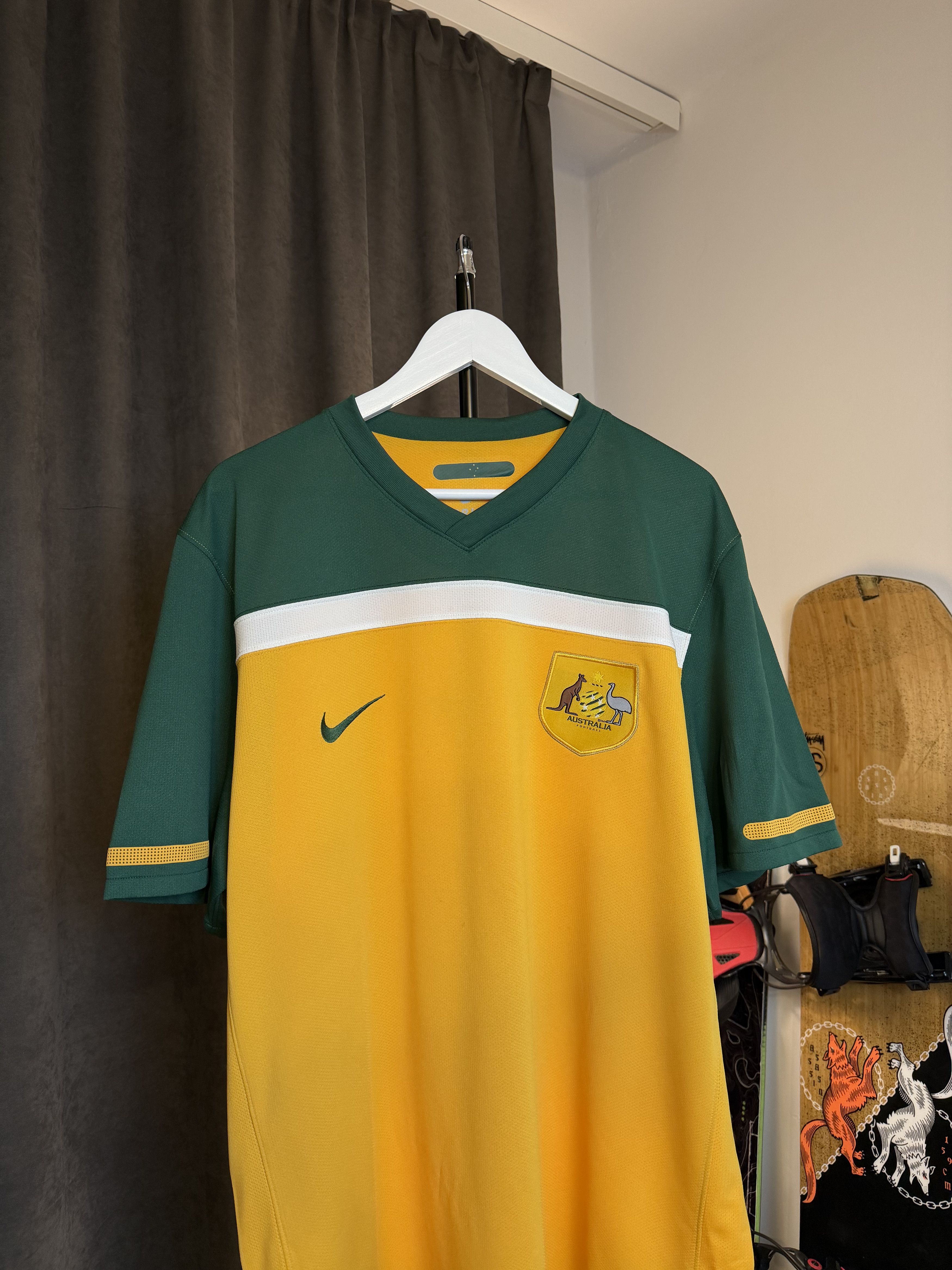 Nike Nike Australia 2010 National nal Home football jersey Size US XL / EU 56 / 4 - 2 Thumbnail