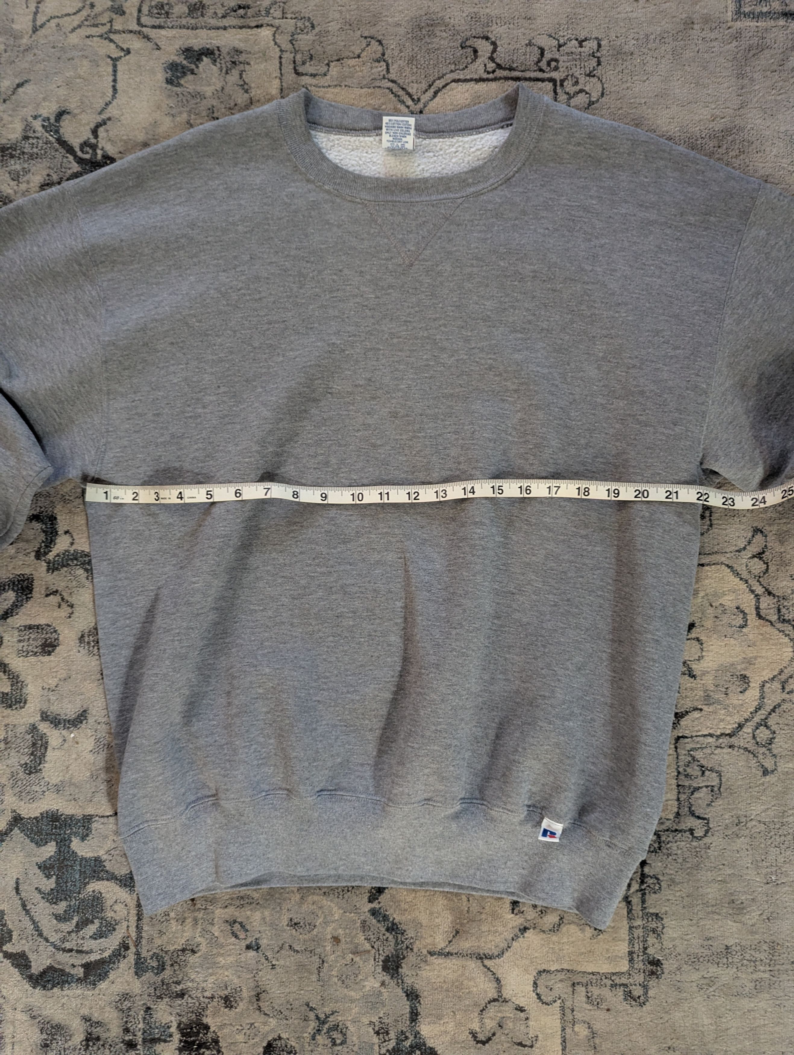 Russell Athletic Vintage Russel Athletic Grey Crewneck Size US L / EU 52-54 / 3 - 2 Thumbnail