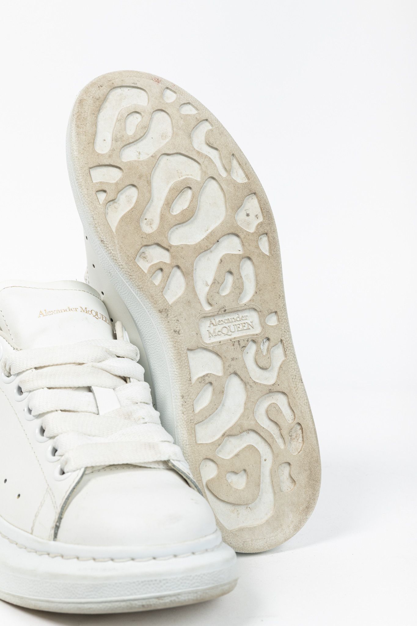 Alexander McQueen Alexander McQueen Oversized Leather & Suede Lace-Up Sneakers Size US 4.5 / IT 34.5 - 5 Thumbnail