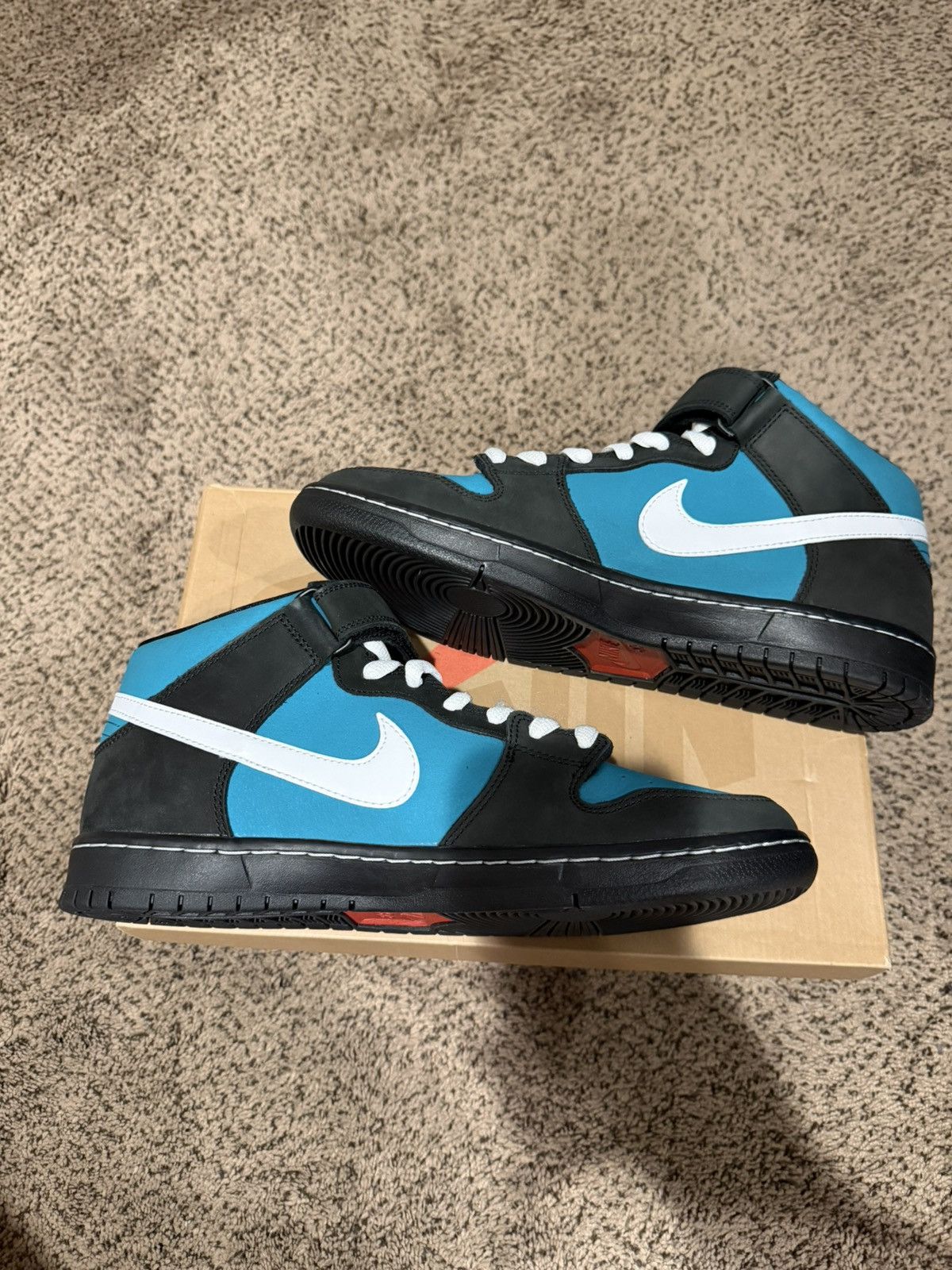 Nike SB Nike SB Dunk Mid Griffey Size US 11 / EU 44 - 7 Thumbnail