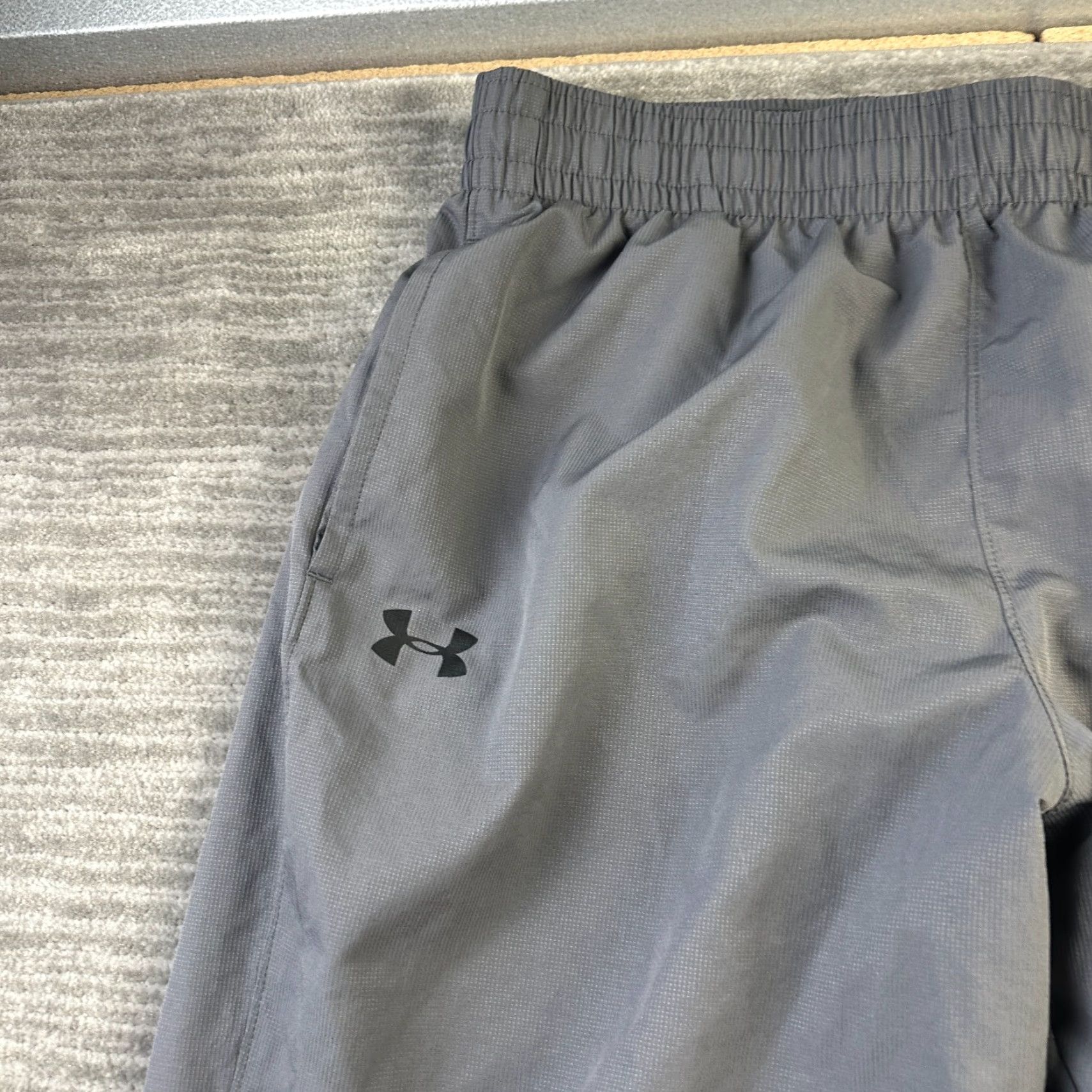 Under Armour Under Armour Pants Mens Large Gray Ankle Zipper Track Windbreaker Lightweight Pockets Size US 33 - 4 Thumbnail