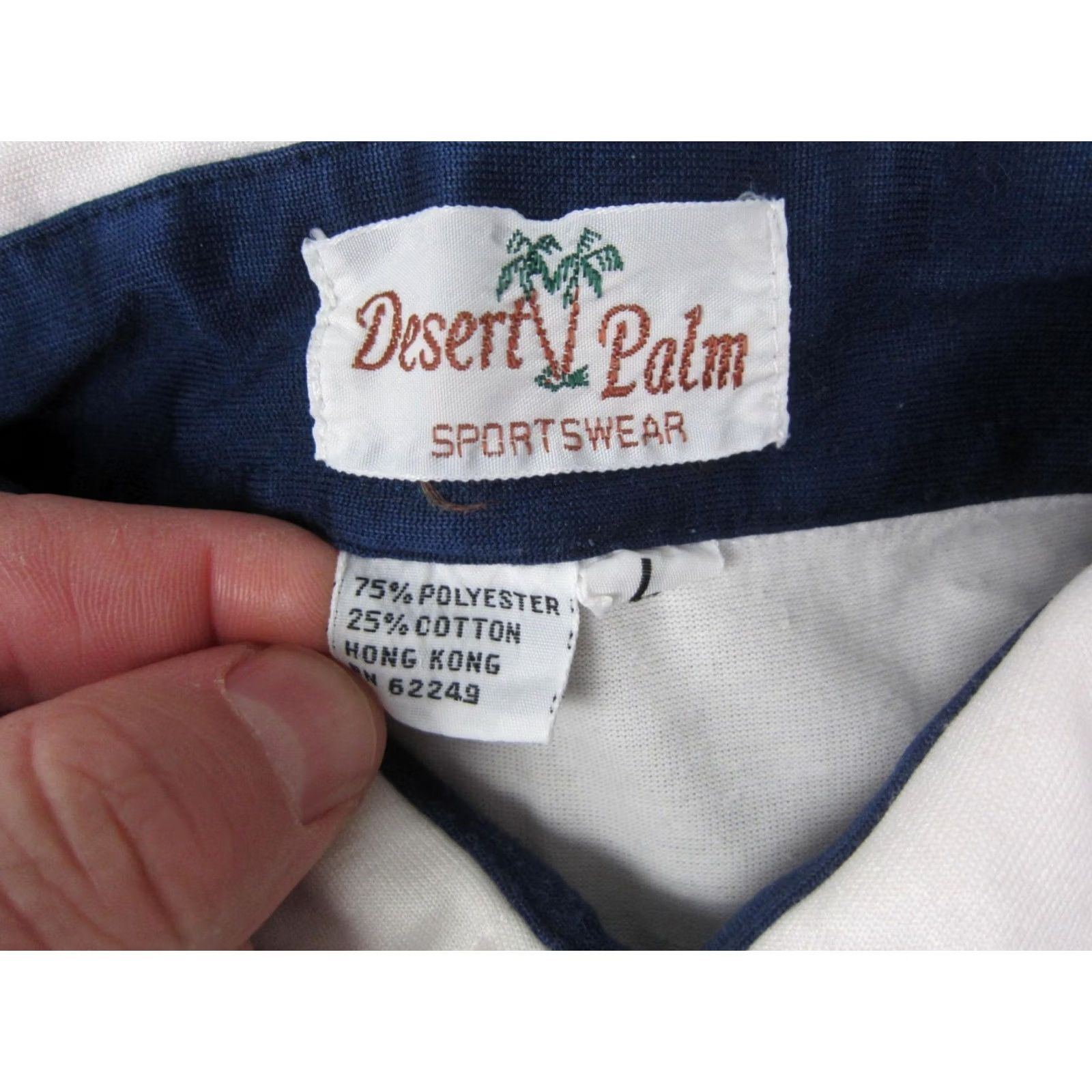 Vintage VINTAGE Desert Palm Polo Shirt Mens L White Blue 80s 90s Polo Shirt Mens L White Blue 80s 90s Size US L / EU 52-54 / 3 - 3 Thumbnail