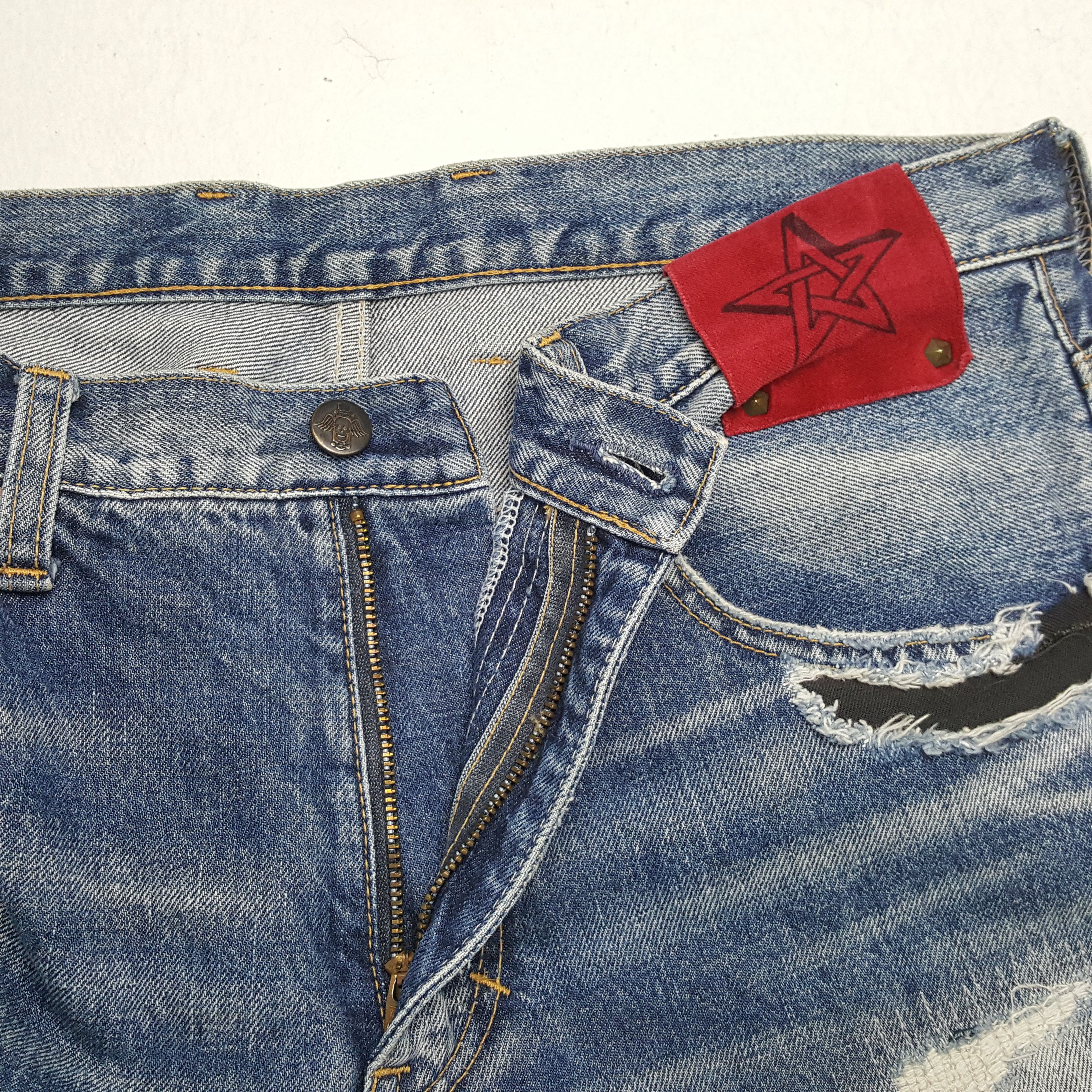 Japanese Brand × Vintage SWEATS BLOODS Rare Design Fashion Style Distressed Jeans Size US 33 - 12 Thumbnail