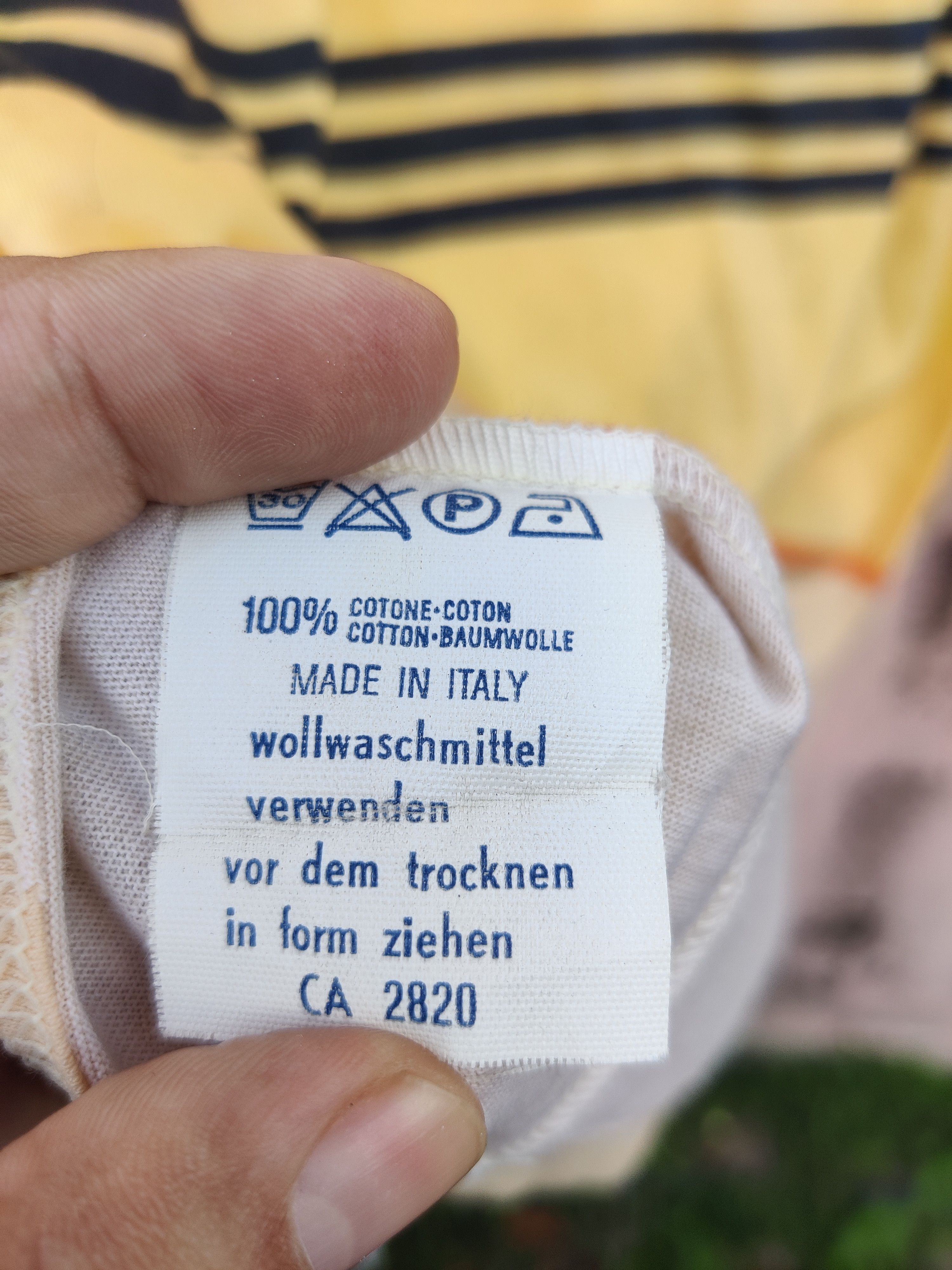 Vintage 🔥Best Offer🔥 Vintage Mondi New Port West Germany Shirt Size US M / EU 48-50 / 2 - 6 Thumbnail