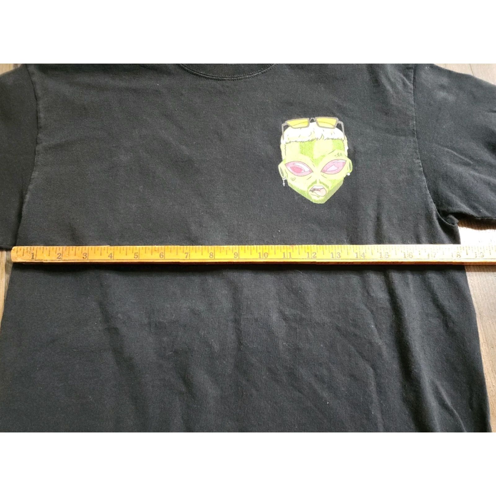 Gildan Mens Dalex Concert Tour T Shirt Double Sided Alien Official Merch Size US M / EU 48-50 / 2 - 2 Thumbnail