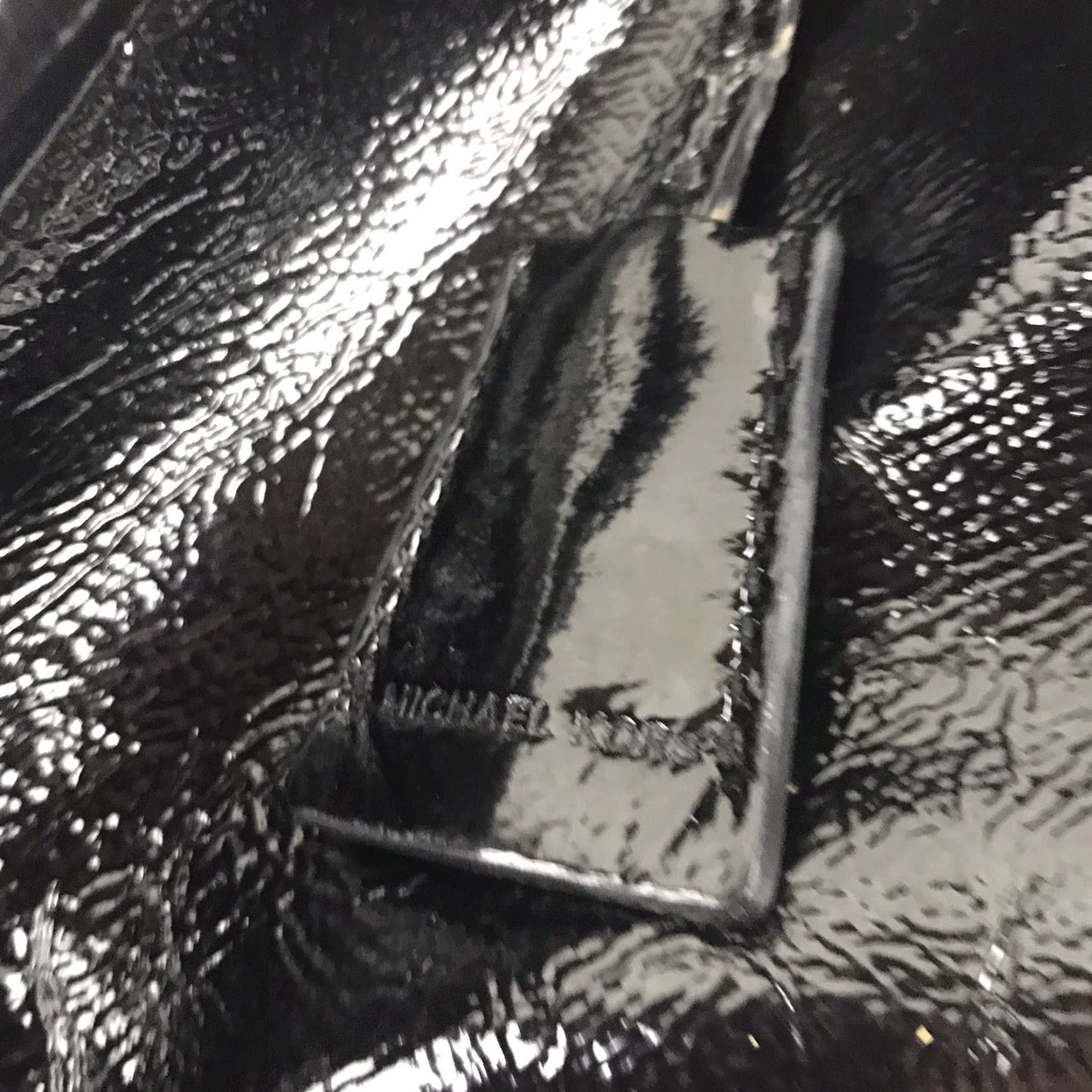 Michael Kors VINTAGE Michael Kors Black Leather Shoulder Bag Large Women 13x12in Designer Crossbody Size ONE SIZE - 3 Thumbnail