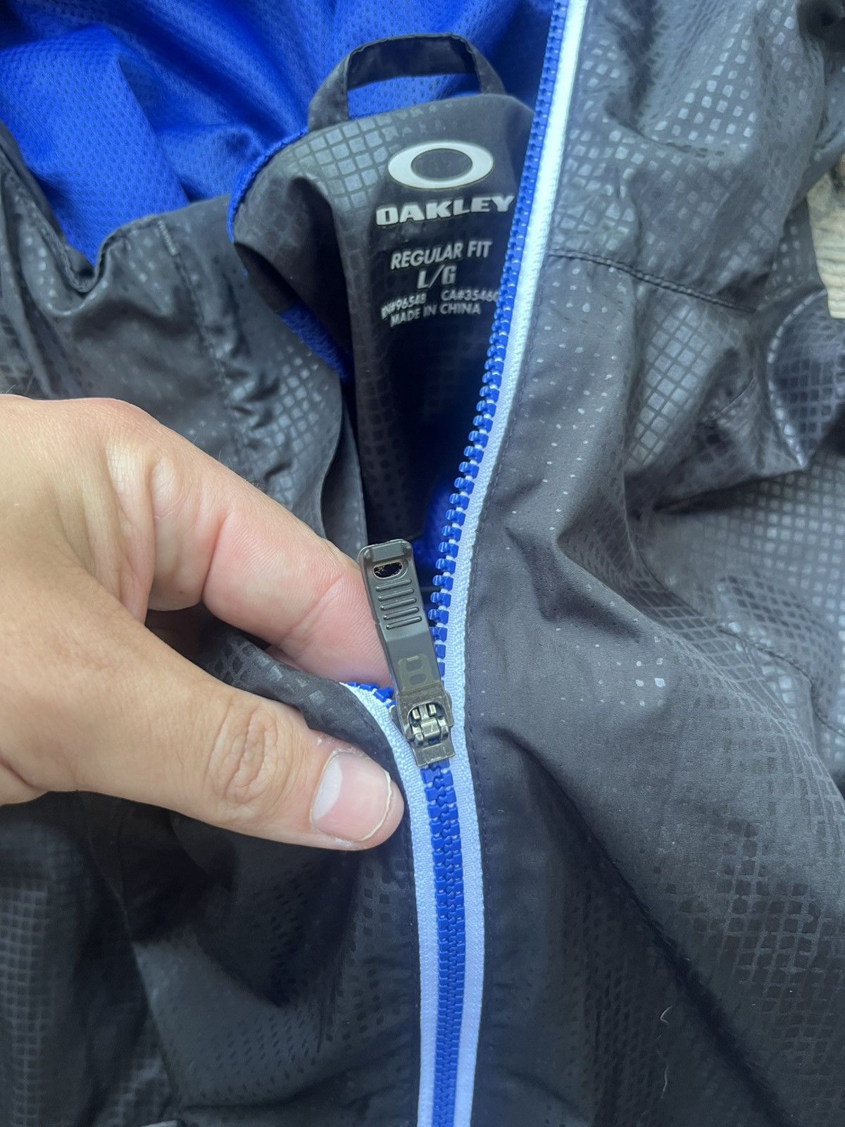 Oakley Oakley Windbreaker Rare Vintage Gorpcore L Size US L / EU 52-54 / 3 - 6 Thumbnail