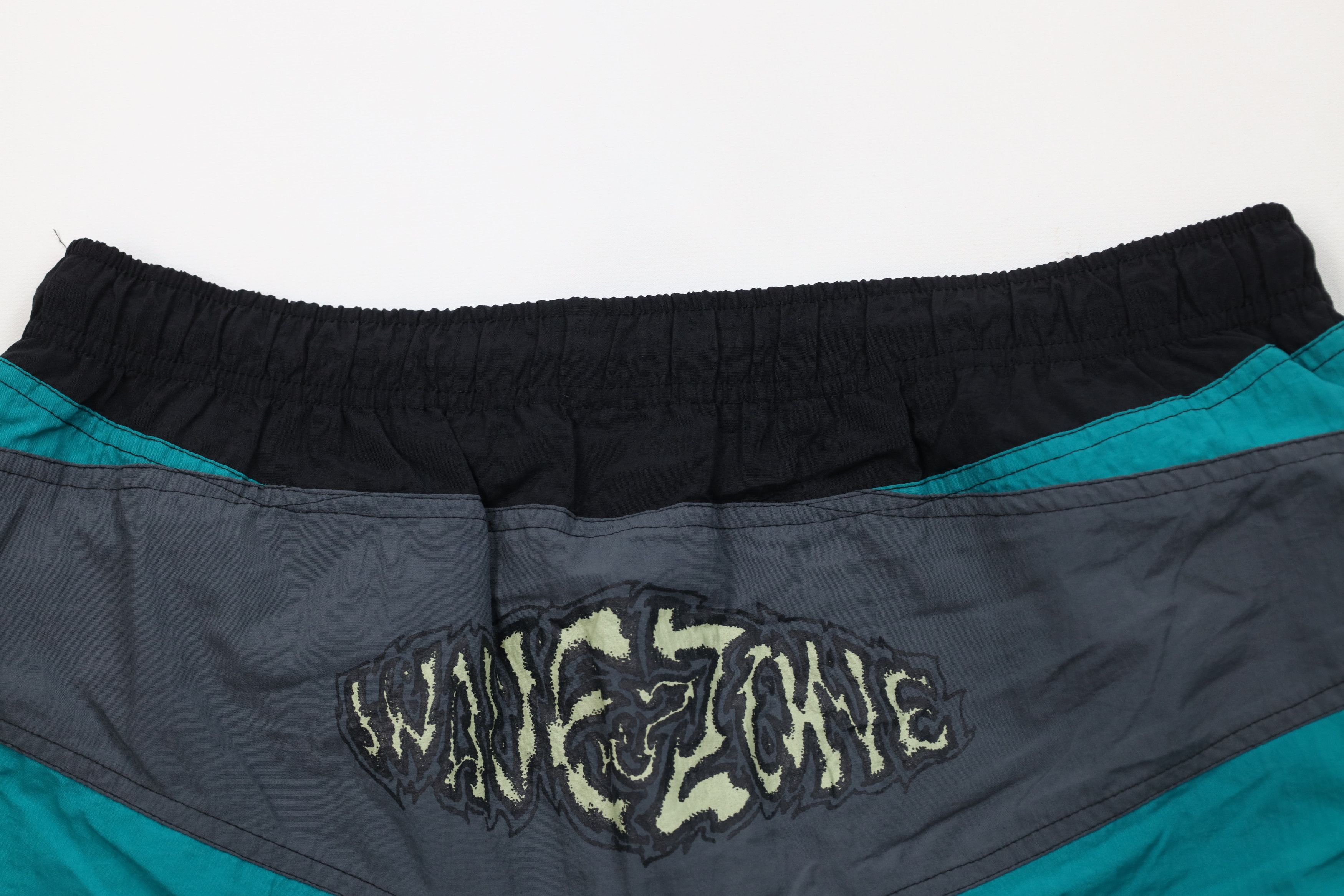 Vintage Vintage 90s Streetwear Lined Above Knee Shorts Swim Trunks Size US 34 / EU 50 - 9 Thumbnail