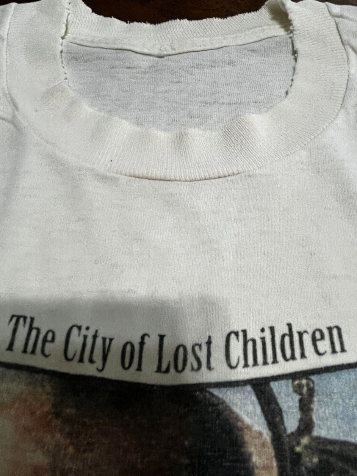 Other 90s City of Lost Children Promo T-Shirt Single Movie XL Size US XL / EU 56 / 4 - 5 Thumbnail