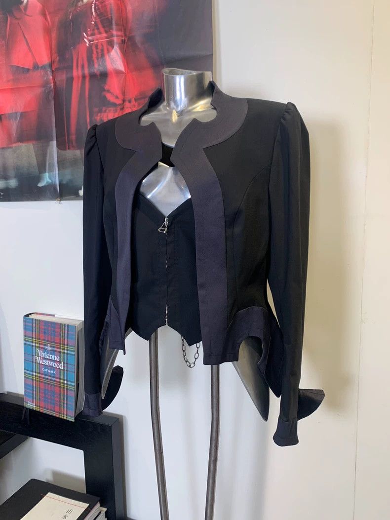 Vivienne Westwood Vivienne Westwood size40 Black fake two-piece alien collar Size M / US 6-8 / IT 42-44 - 4 Thumbnail