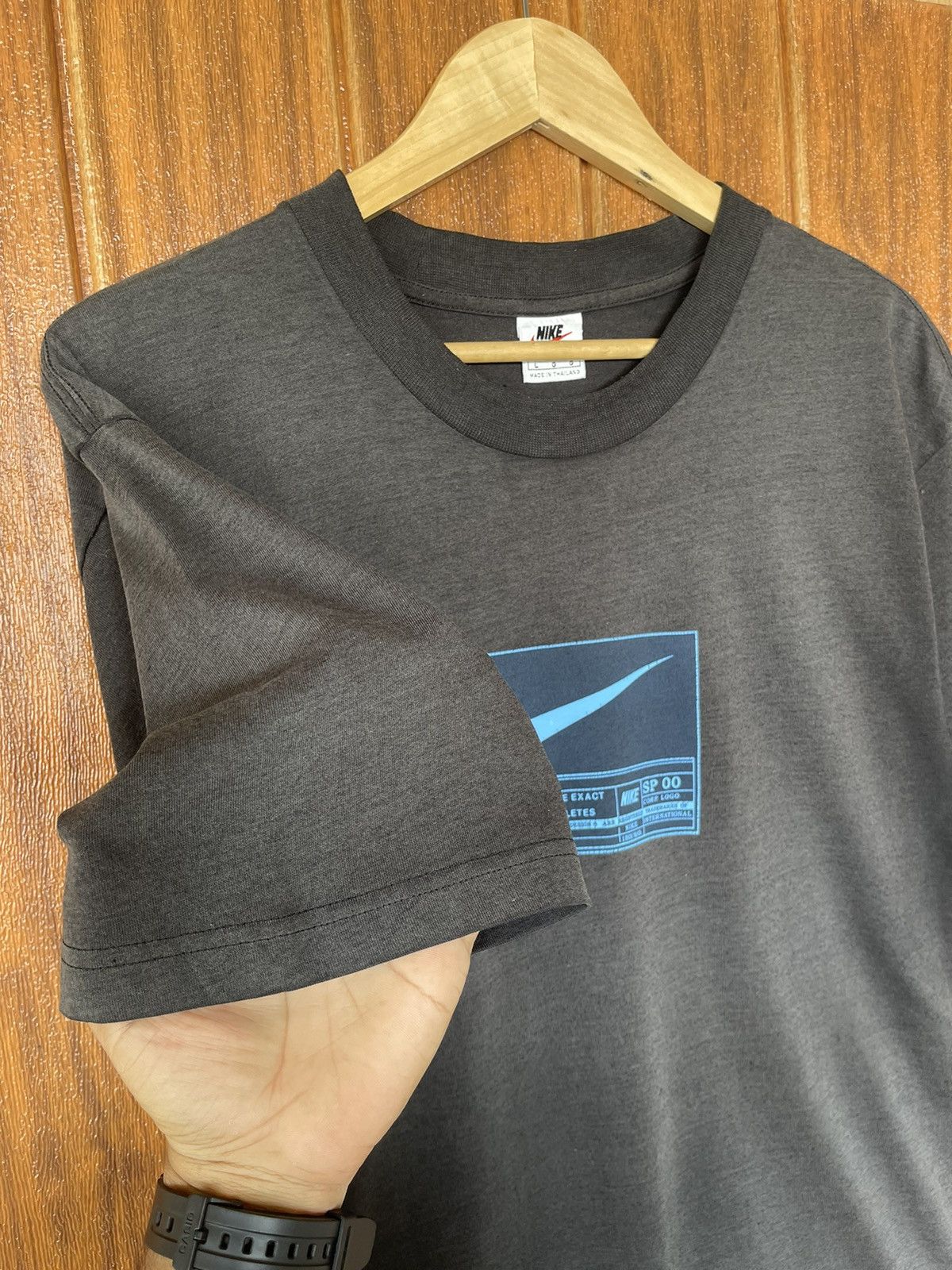 Nike Vintage’90s Sun Faded🔥NIKE🔥Swoosh Corp Logo Black T Size US L / EU 52-54 / 3 - 3 Thumbnail