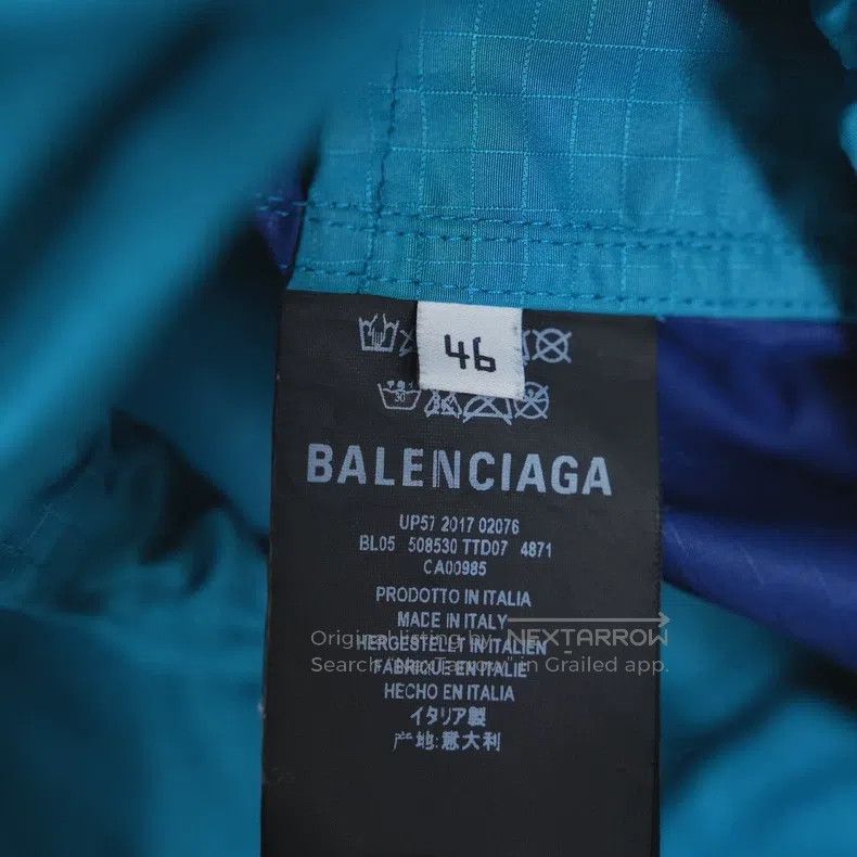 Balenciaga Balenciaga Logo Patchwork Windbreaker Size US S / EU 44-46 / 1 - 6 Thumbnail