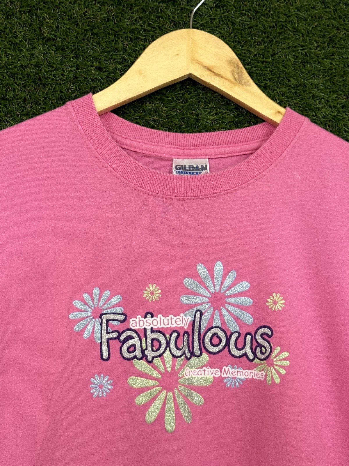 Gildan Vintage Barbie Gildan Fabulous Y2K Flower Floral 90 Rose Tee Size US XS / EU 42 / 0 - 3 Thumbnail