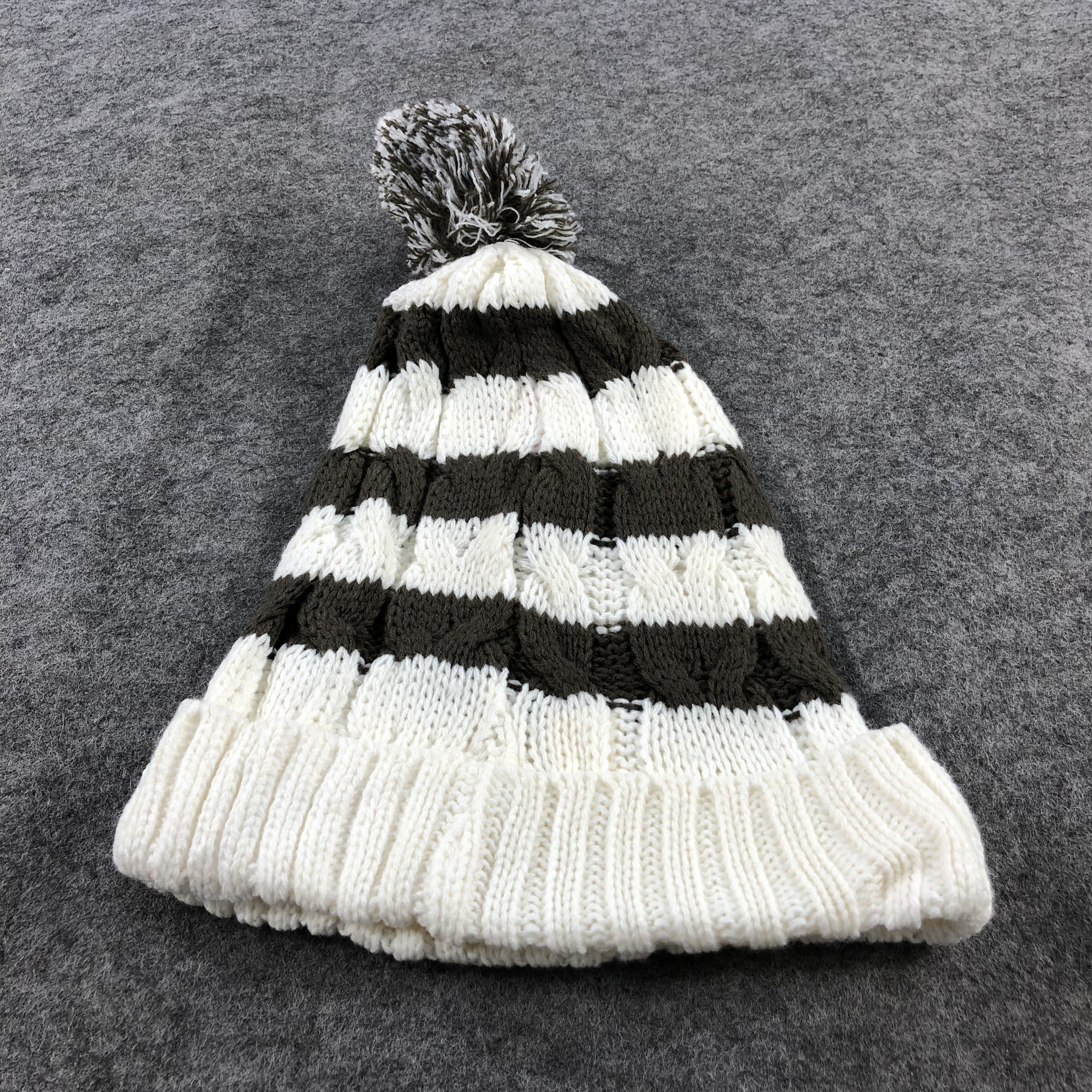 Vintage The Round Trip With Sete Beanie Snowcap Snow Hat B401 Size ONE SIZE - 5 Thumbnail