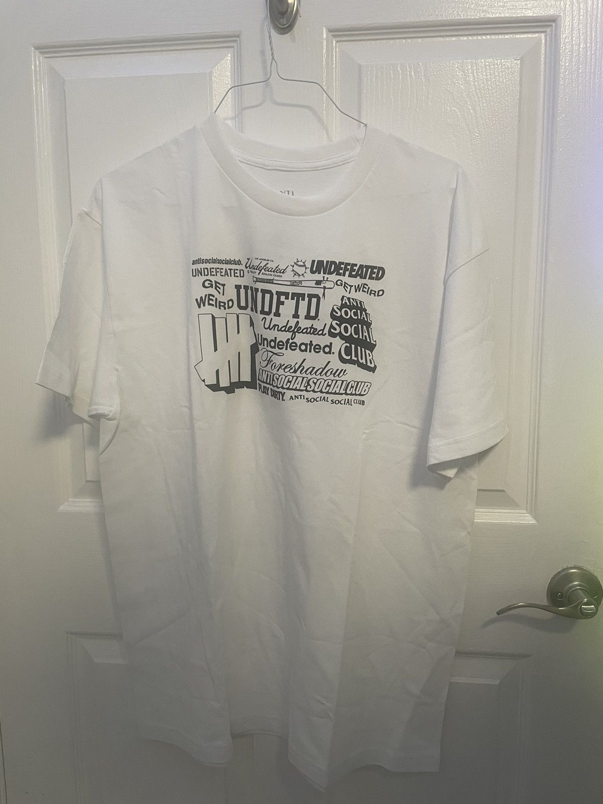 Anti Social Social Club “Undefeated” shirt Size US XL / EU 56 / 4 - 2 Thumbnail
