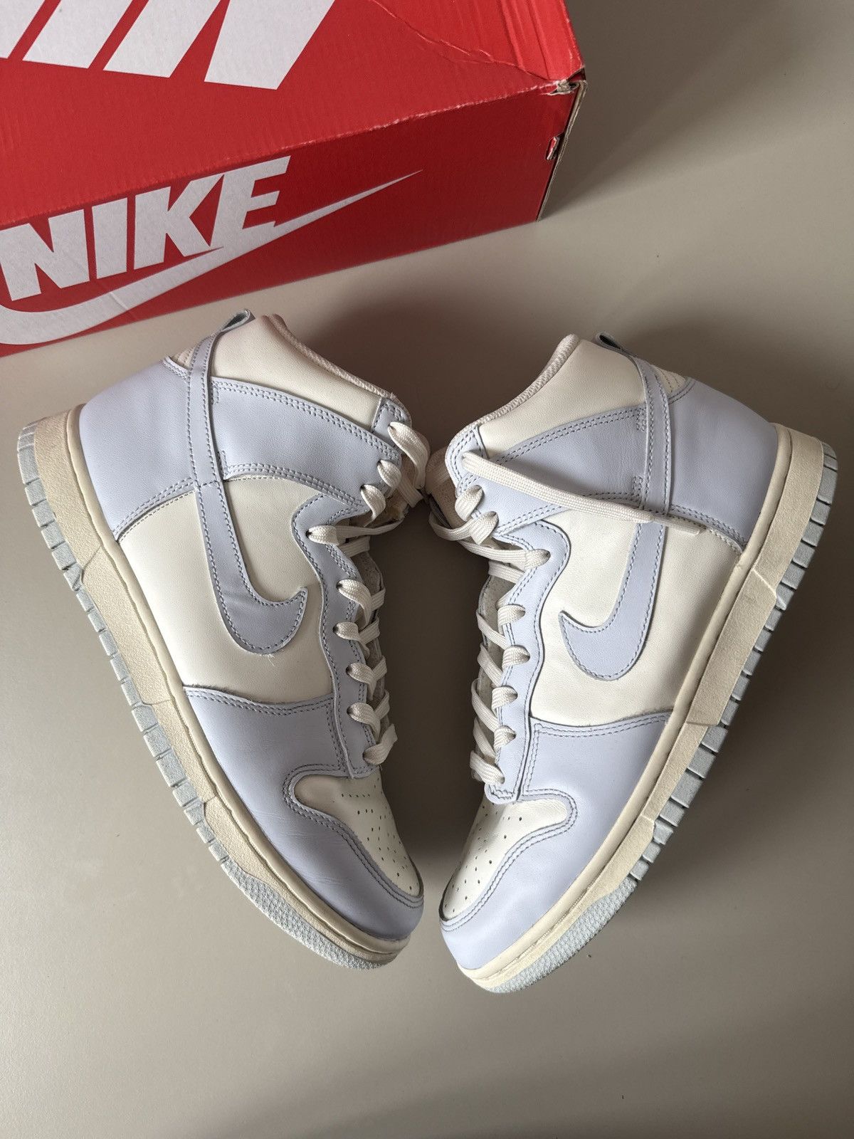 Nike Nike Dunk High Football Grey Size US 8.5 / EU 41-42 - 2 Thumbnail
