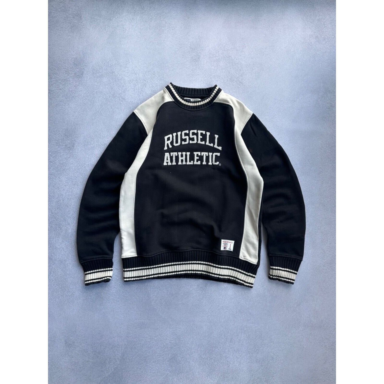 Russell Athletic VTG Russell Athletic Big Logo Sweatshirt Size US M / EU 48-50 / 2 - 1 Thumbnail