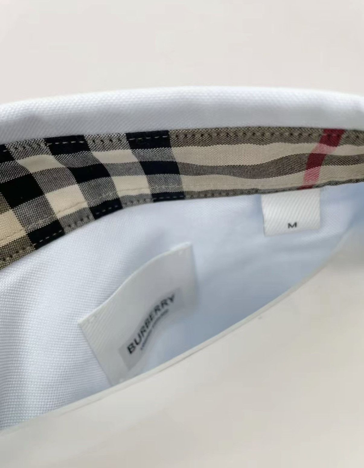 Burberry BURBERRY 100% Cotton Embroidered Short Sleeve Shirt J30 Size US L / EU 52-54 / 3 - 5 Thumbnail