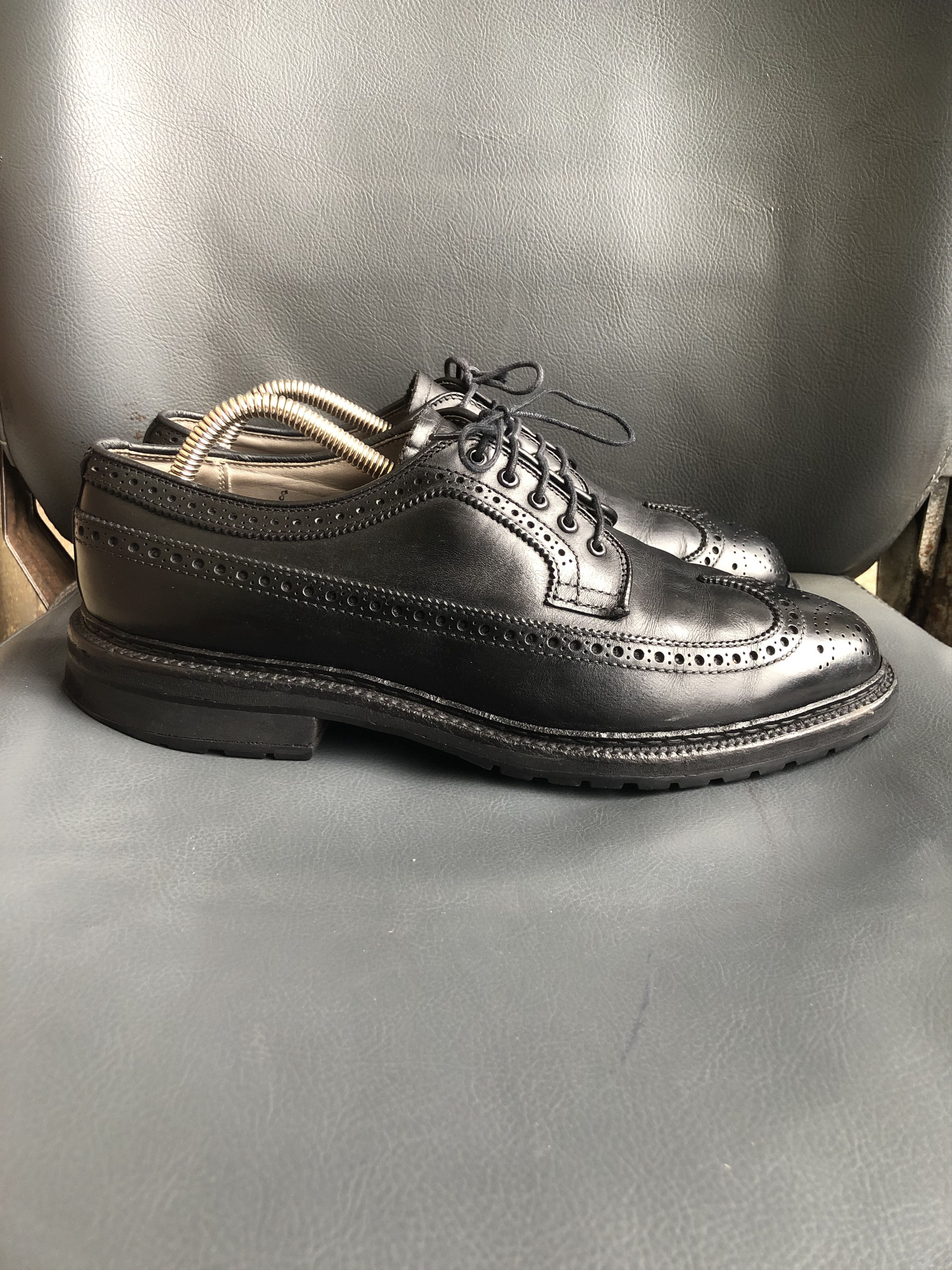 Alden Alden 97918 Black Leather Men’s Wingtip shoes Size 8 C/Em Size US 8 / EU 41 - 3 Thumbnail