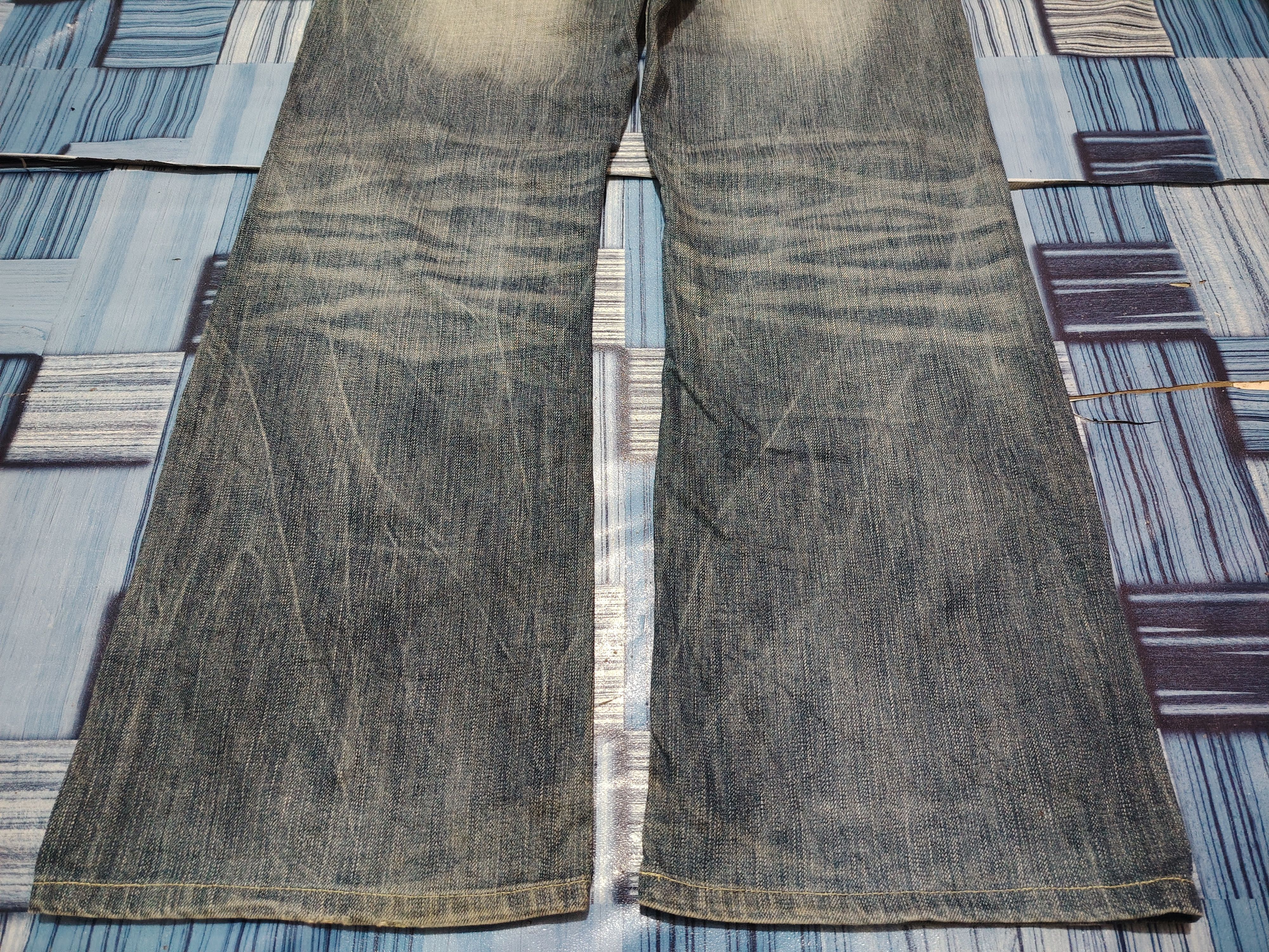 Japanese Red Pepper Flared Jeans Distressed Denim
