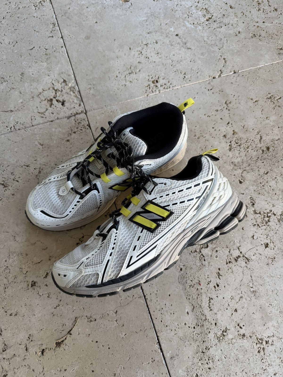 New Balance New Balance 1906R GANNI Egre Size US 10.5 / EU 43-44 - 1 Thumbnail