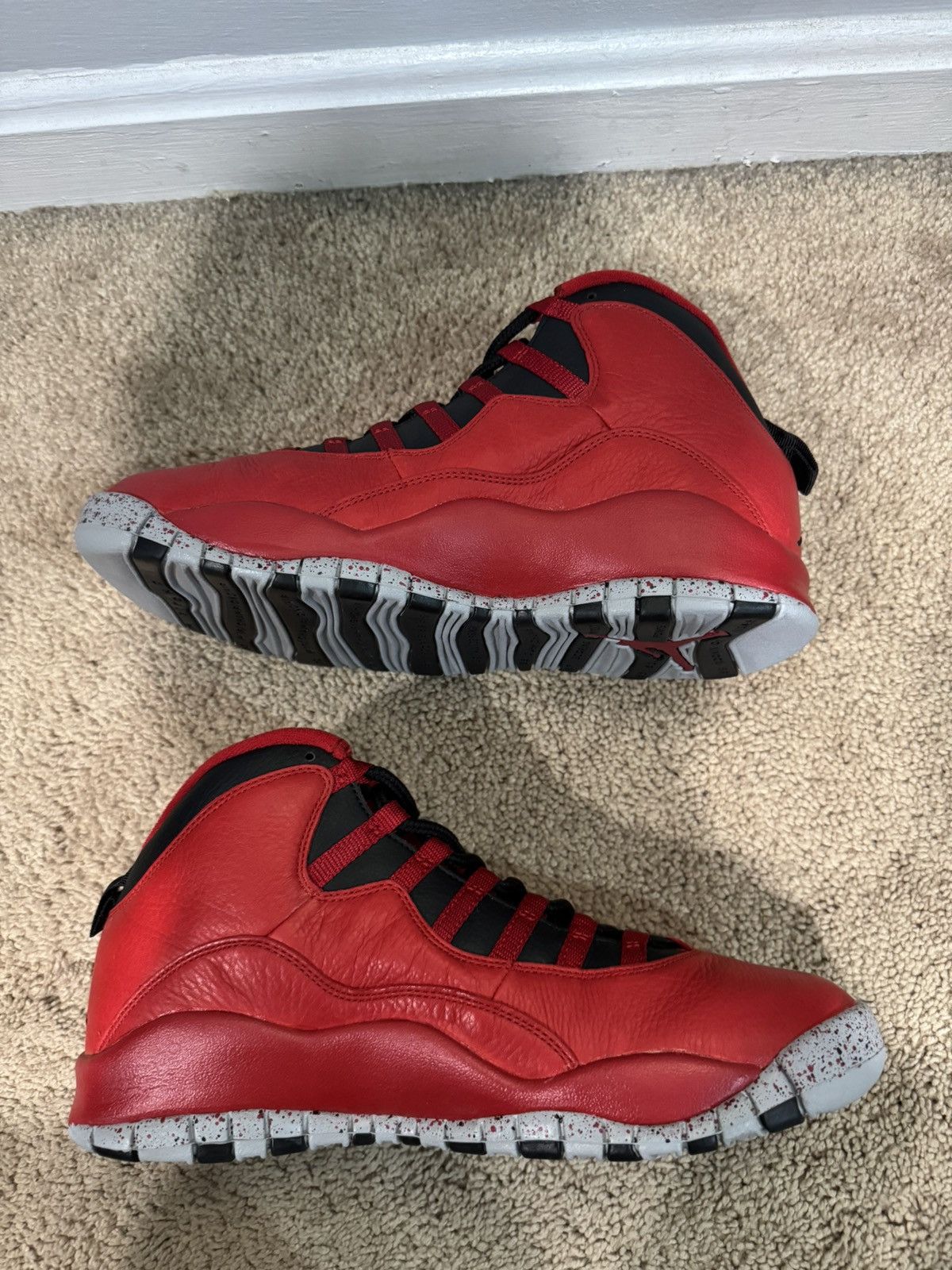 Jordan Brand Jordan 10, Bulls Over Broadway 2015 Size US 10 / EU 43 - 2 Thumbnail