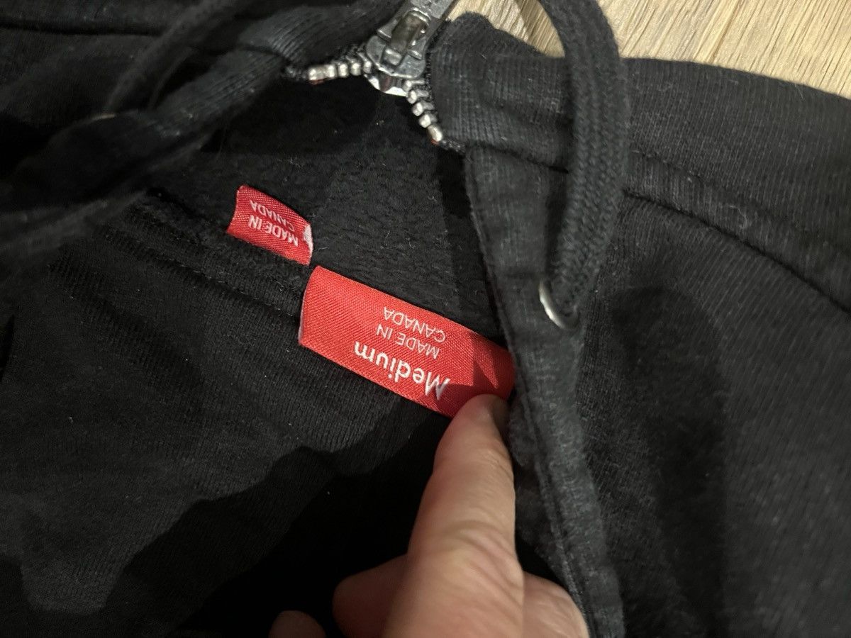 Supreme Supreme Akira Syringe Zip Hoodie Size US M / EU 48-50 / 2 - 6 Thumbnail