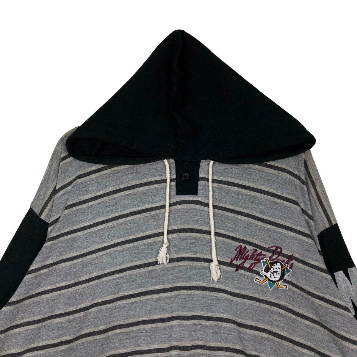 Japanese Brand 🔥90’s Vintage NFL Mighty Duck Pull Over Hoodie Big Logo Size US M / EU 48-50 / 2 - 3 Thumbnail