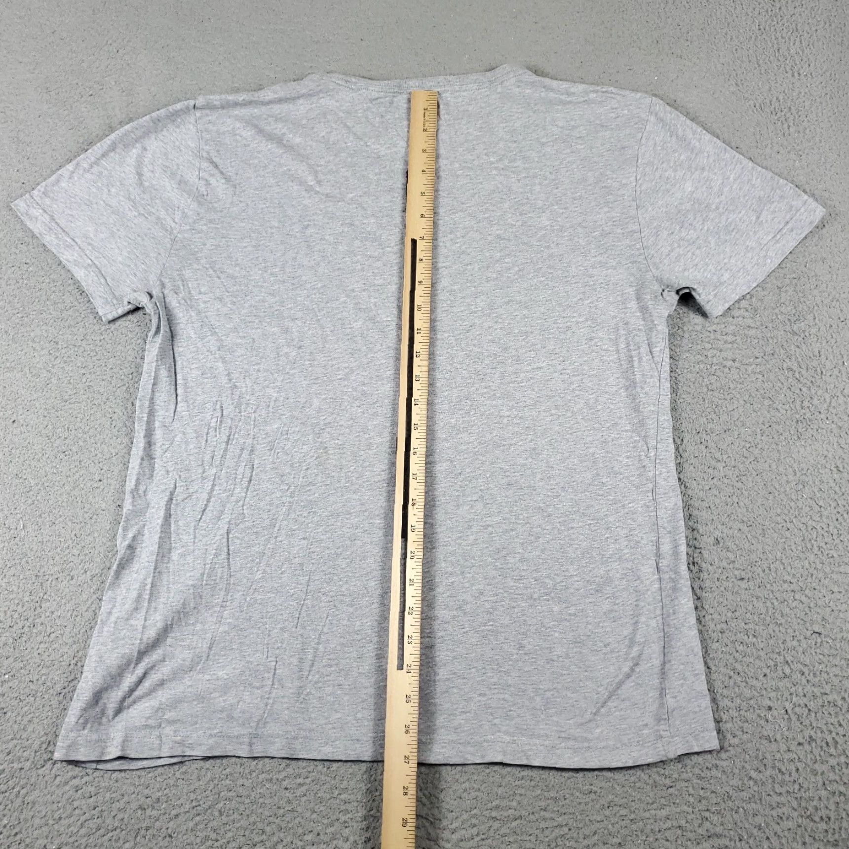 Tommy Hilfiger Tommy Hilfiger T Shirt Mens Large Gray Logo Casual Short Sleeve Adult Size US L / EU 52-54 / 3 - 5 Thumbnail