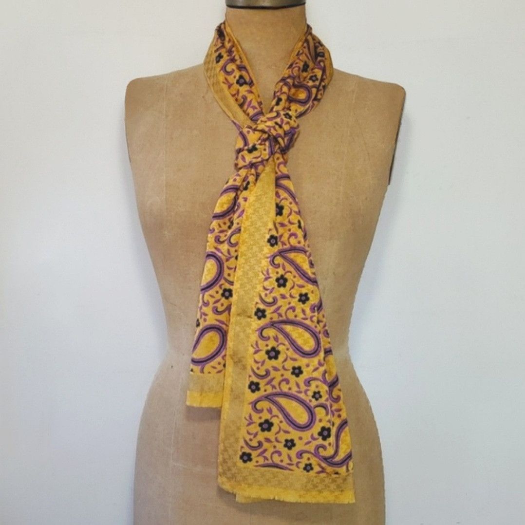 Albert Nipon Albert Nipon 60x15" Scarf Handkerchief 100% Silk Paisley Size ONE SIZE - 3 Thumbnail