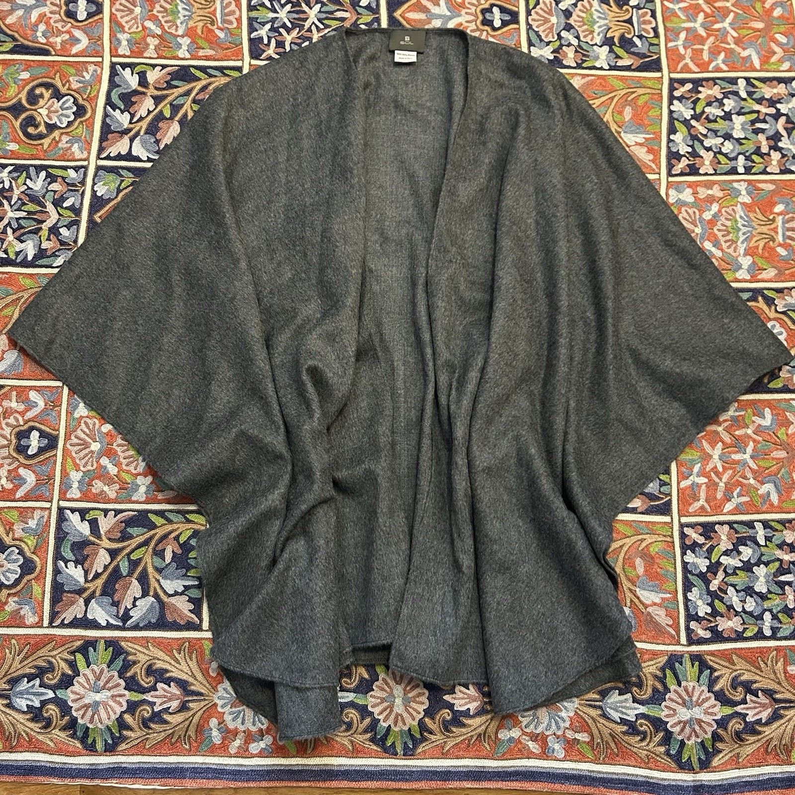 Other Sol 100% Baby Alpaca Poncho Shawl Open Face Cardigan Jacket Size ONE SIZE - 1 Thumbnail
