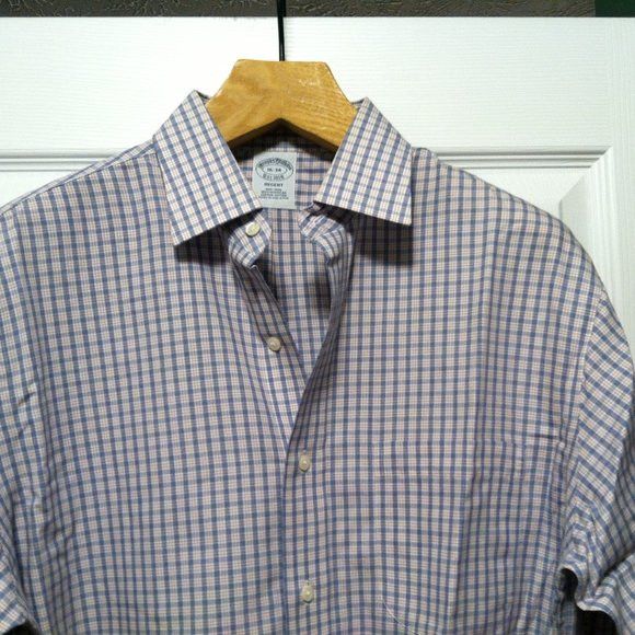 Brooks Brothers BROOKS BROTHERS MENS 100%COTTON CASUAL SHIRT SIZE: 16/34 Size US L / EU 52-54 / 3 - 1 Thumbnail