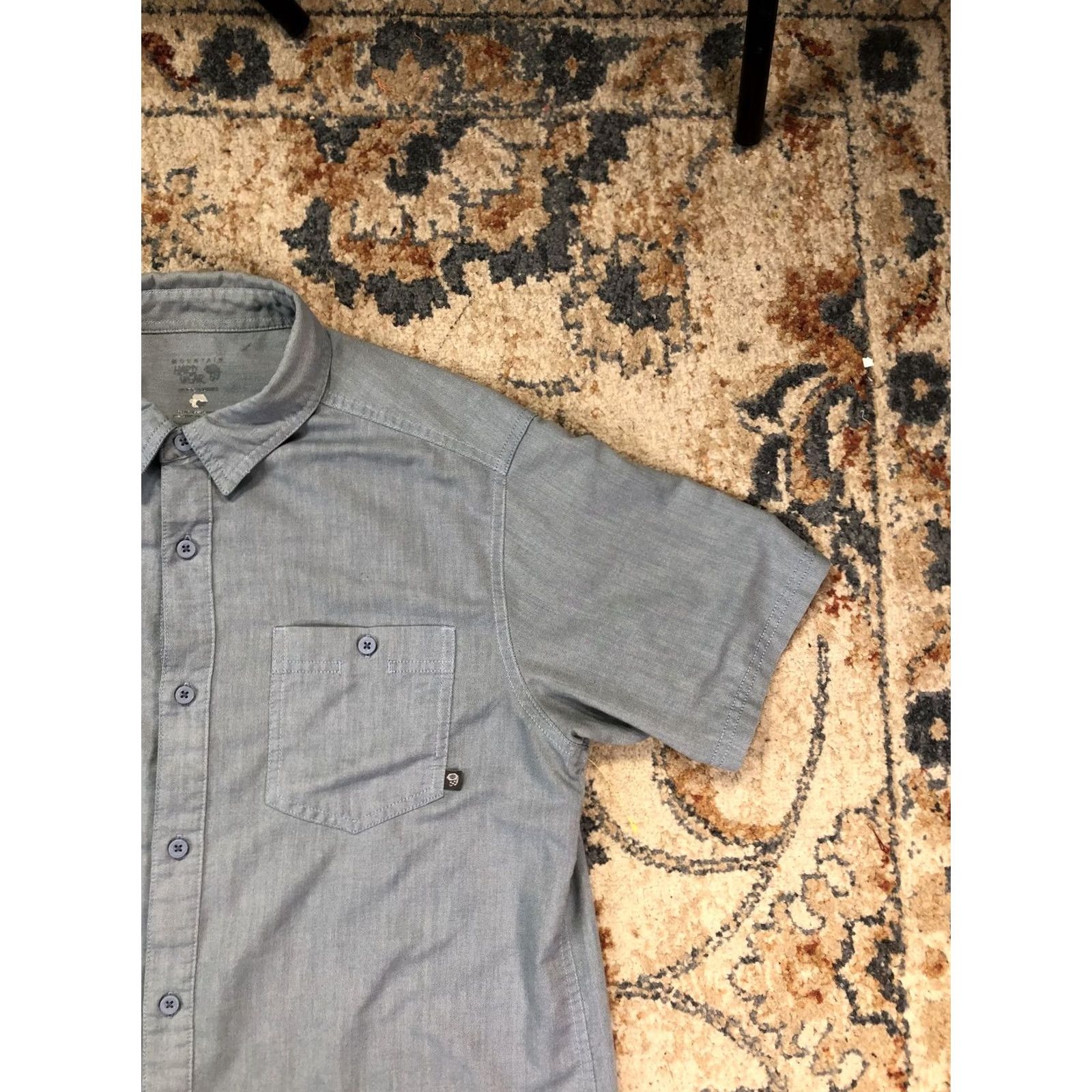 Mountain Hardwear Mountain Hardwear Shirt Mens Medium Blue Chambray Short Sleeve Button Up Casual Size US M / EU 48-50 / 2 - 4 Thumbnail