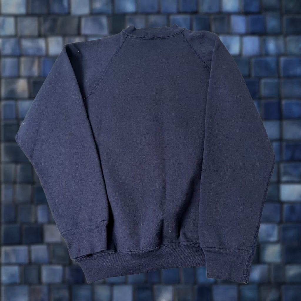 Vintage VINTAGE Discus Athletic Sweatshirt Crewneck Mens Size S Navy Blue 90s Blank Size US S / EU 44-46 / 1 - 1 Thumbnail