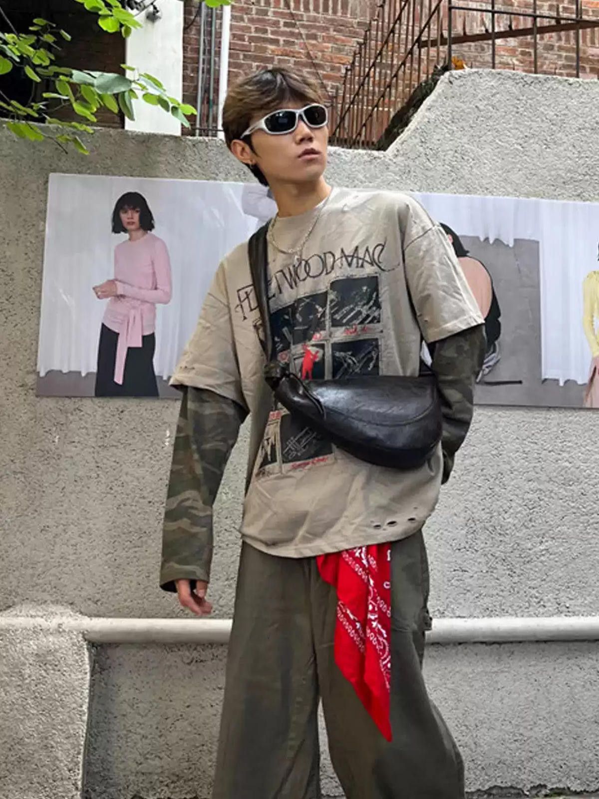 Leather Underarm Crescent Crossbody Tote | Japanese Street Style Bag Size ONE SIZE - 3 Thumbnail
