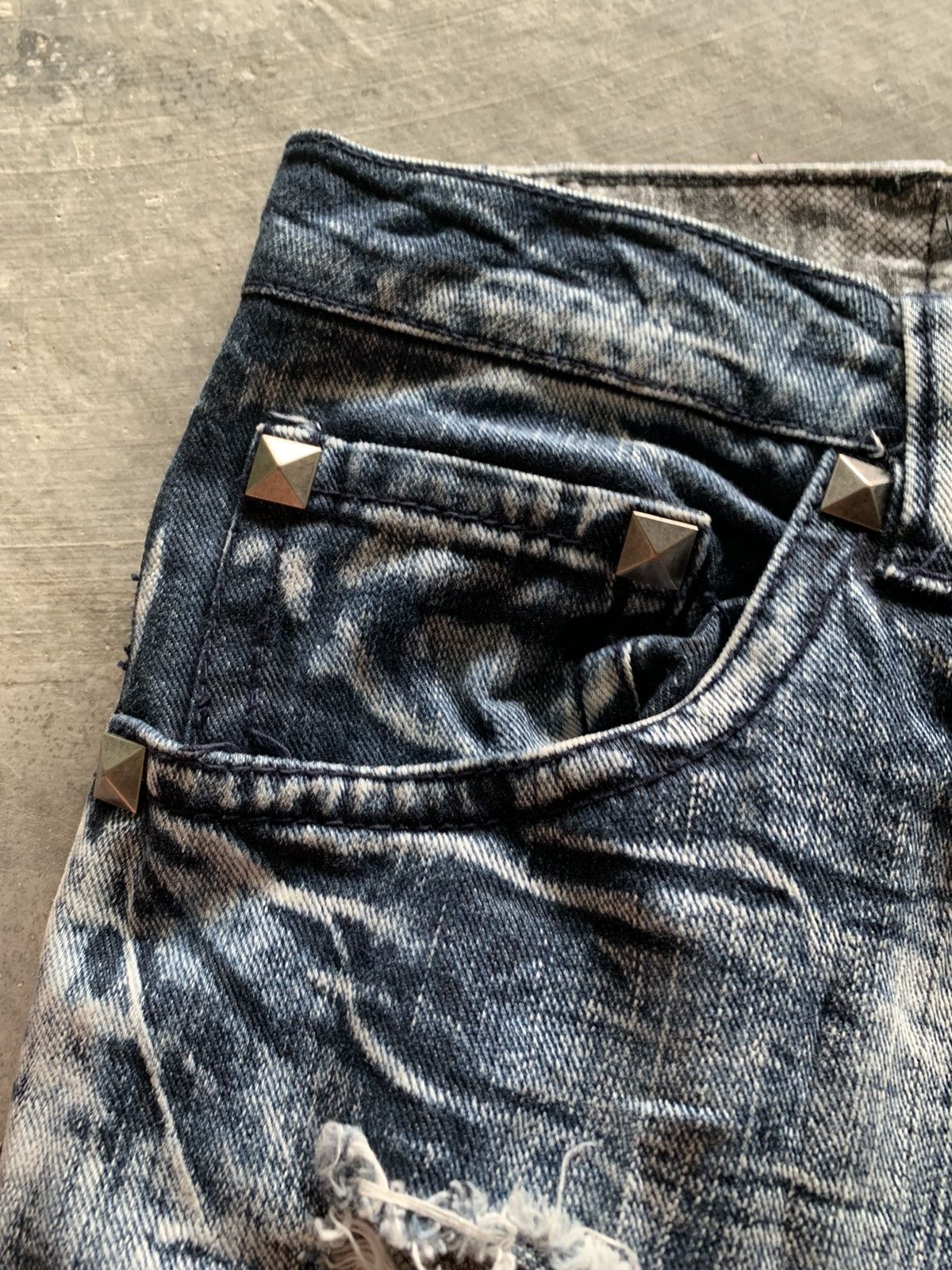 20471120 × Hysteric Glamour × If Six Was Nine distressed stone washed ripped jeans japanese designer Size US 31 - 11 Thumbnail