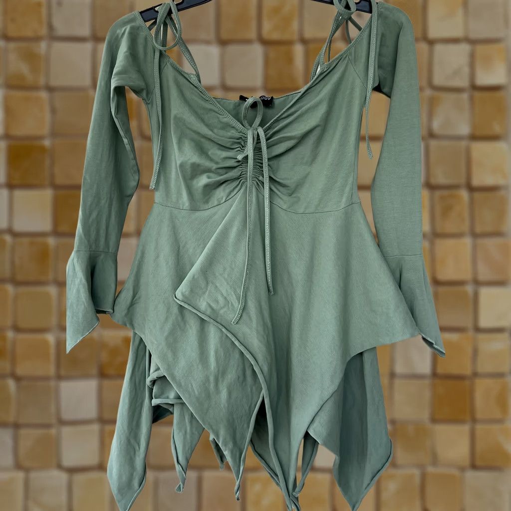 halterneck evening dress Green Backless Satin Prom with Halter Neck – FD6159 – Viniodress while subtle bodice ruching Young Fabulous & Broke vegan leather Wood:All Walnut