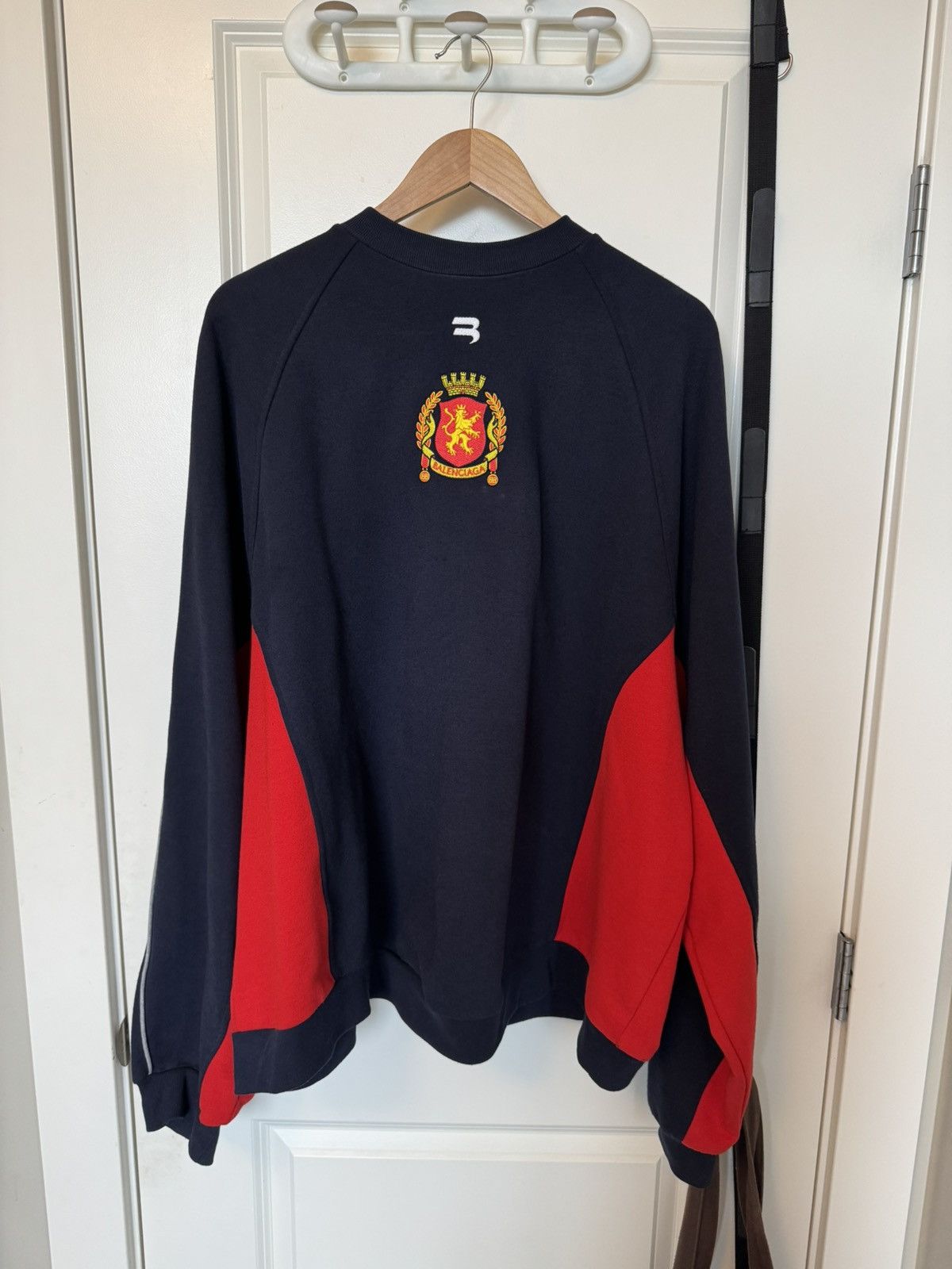 Balenciaga Balenciaga SS21 Soccer Crest Sporty B Large Fit
