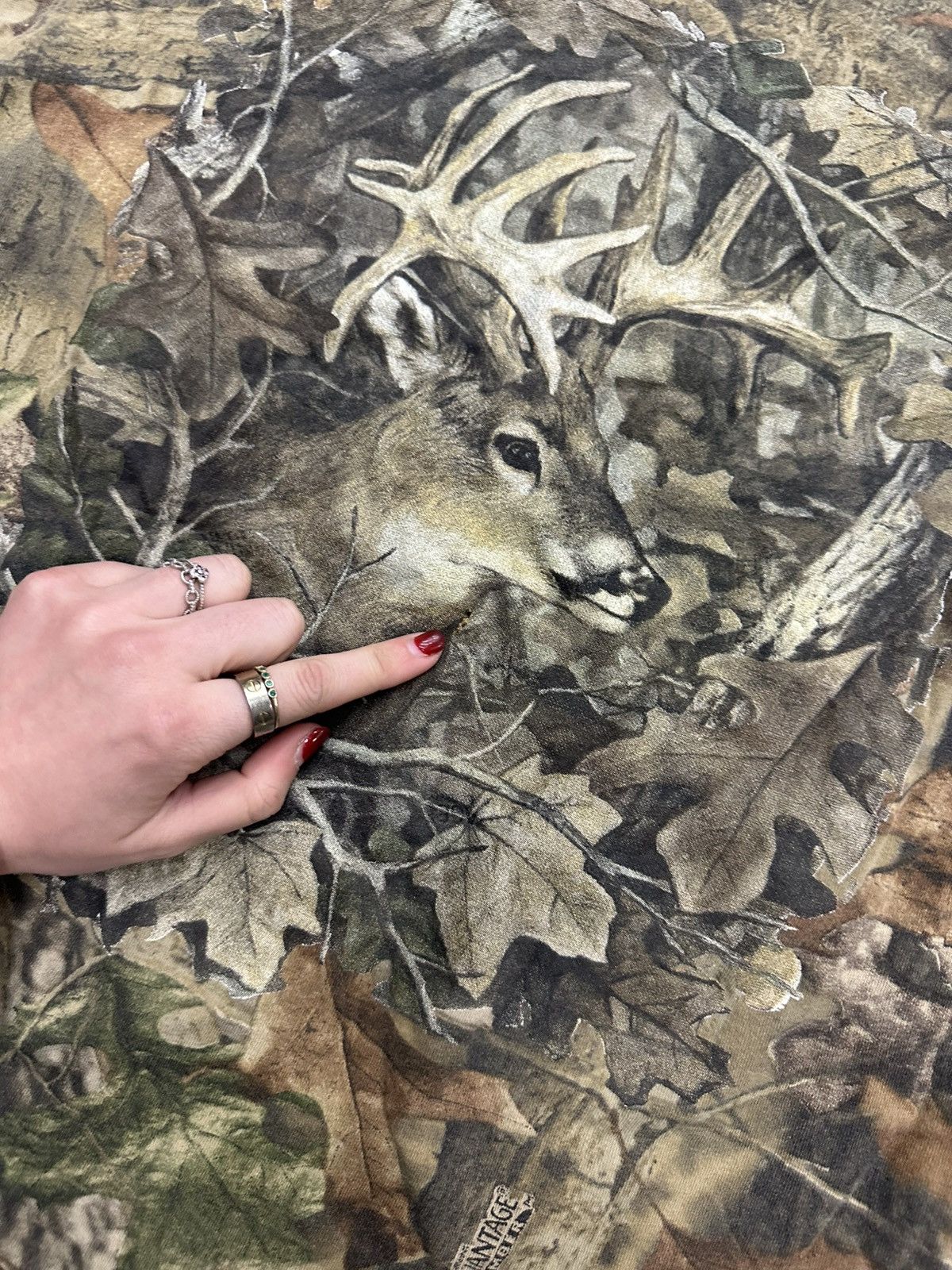 Realtree × Vintage Y2K realtree camo tee Size US M / EU 48-50 / 2 - 2 Thumbnail