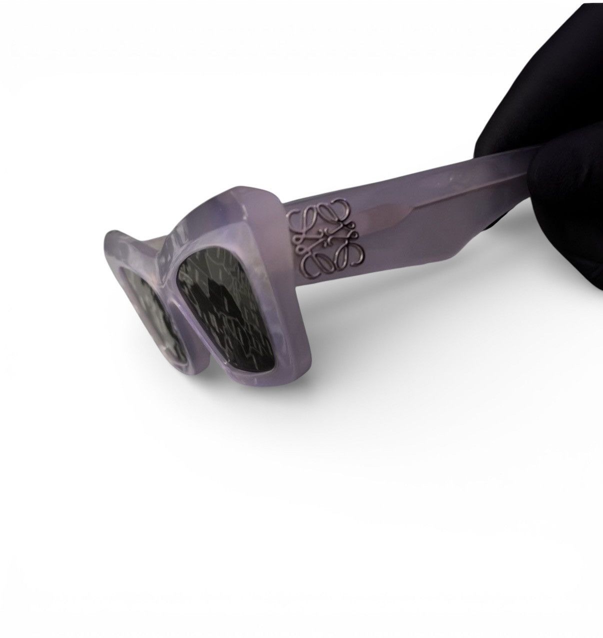 Loewe LOEWE BEVELED ANAGRAM CATEYE SUNGLASSES Size ONE SIZE - 5 Thumbnail