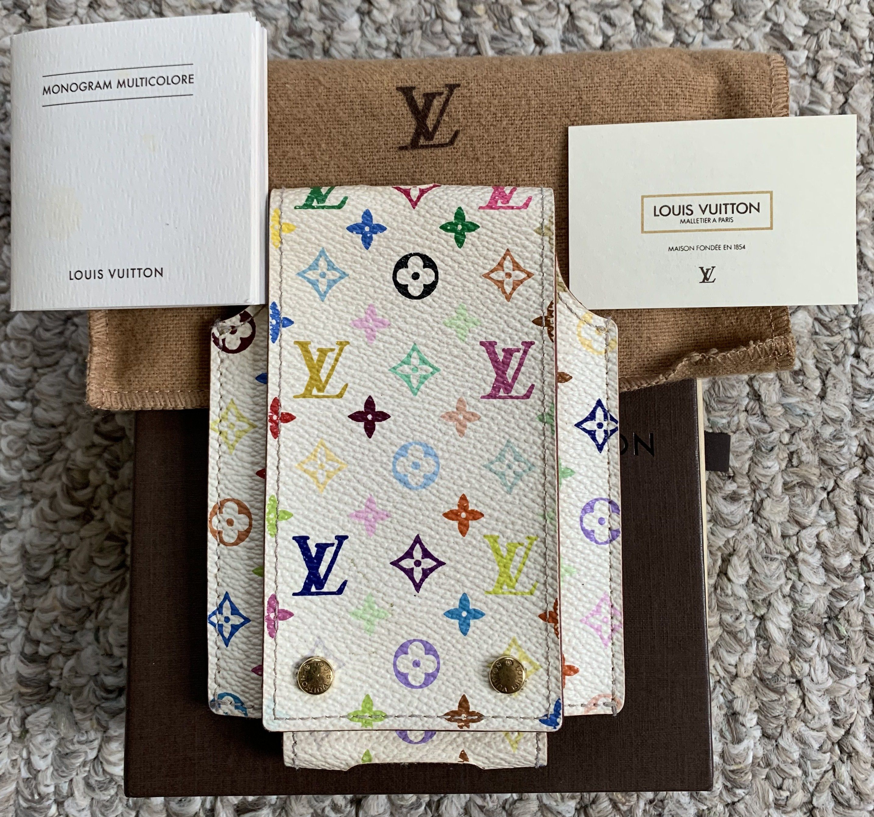 Louis Vuitton × Takashi Murakami S/S 2003 Louis Vuitton x Murakami Monogram Ipod Case Size ONE SIZE - 1 Thumbnail