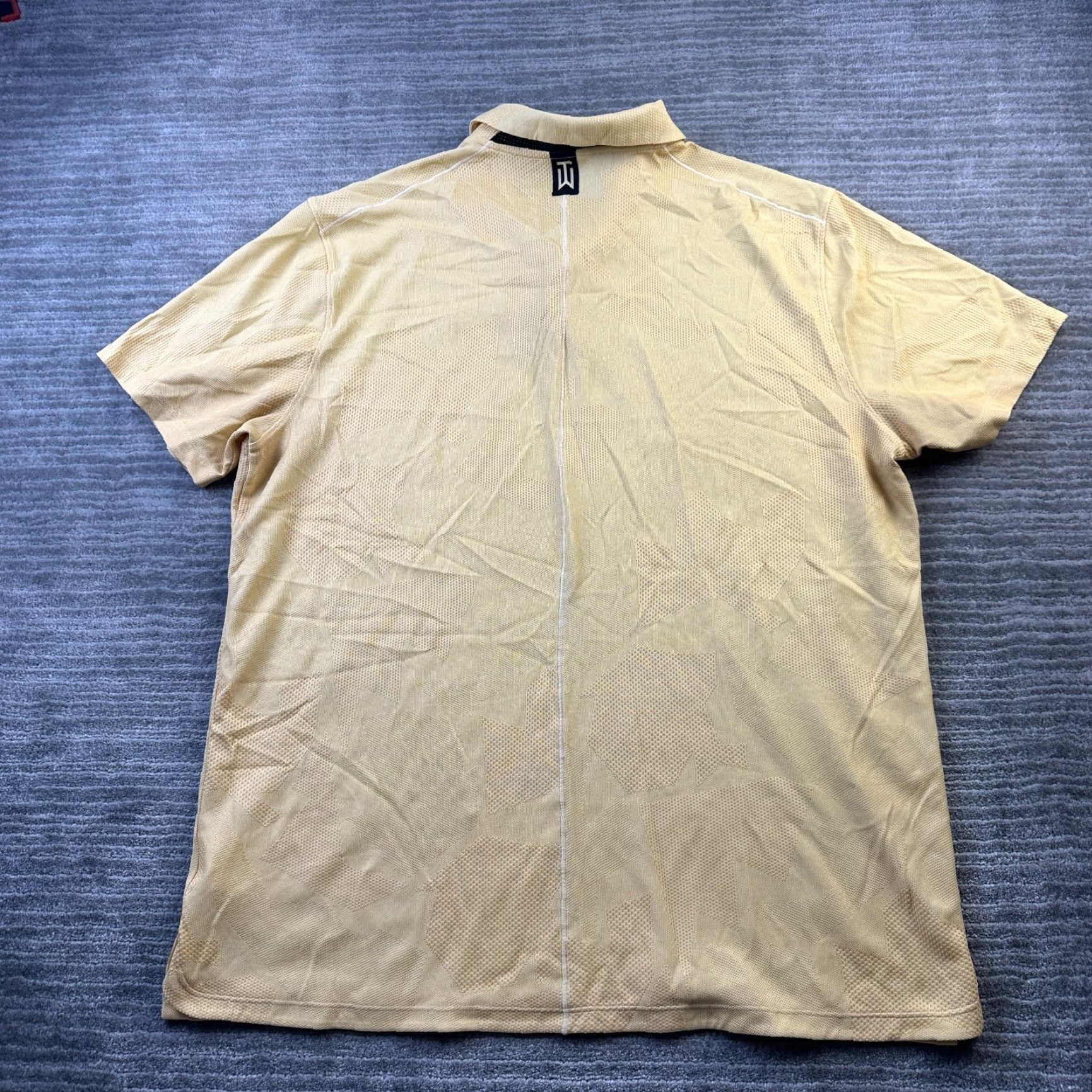 Nike Nike Tiger Woods Polo Shirt Mens XL Yellow Dri-Fit Golf Regular Short Sleeve Button Collar Collared Breathable Lightweight All Seasons Size US XL / EU 56 / 4 - 2 Thumbnail