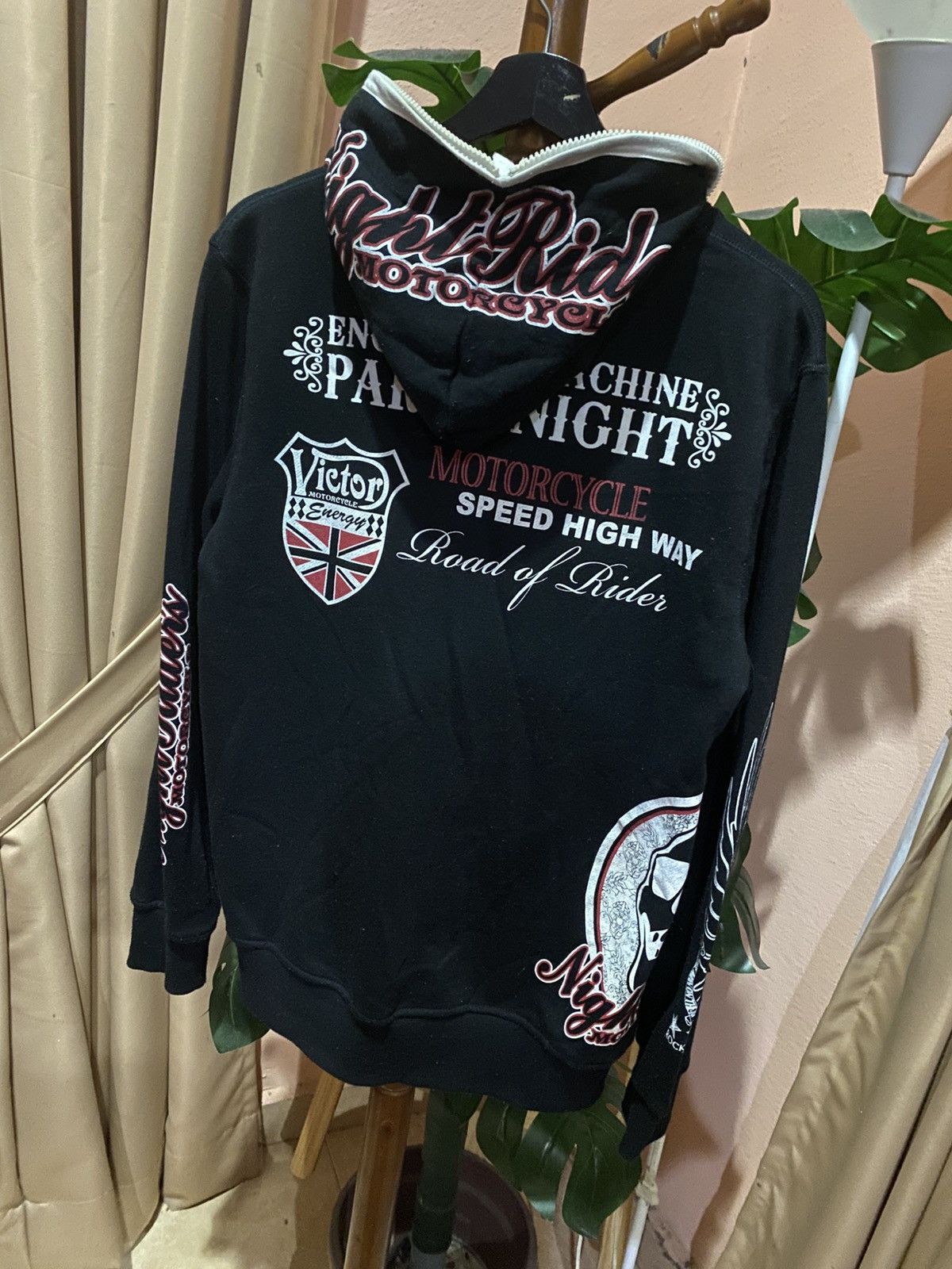 Other VINTAGE Y2K KINGDOM FULL ZIPPER HOODIE Size US M / EU 48-50 / 2 - 7 Thumbnail