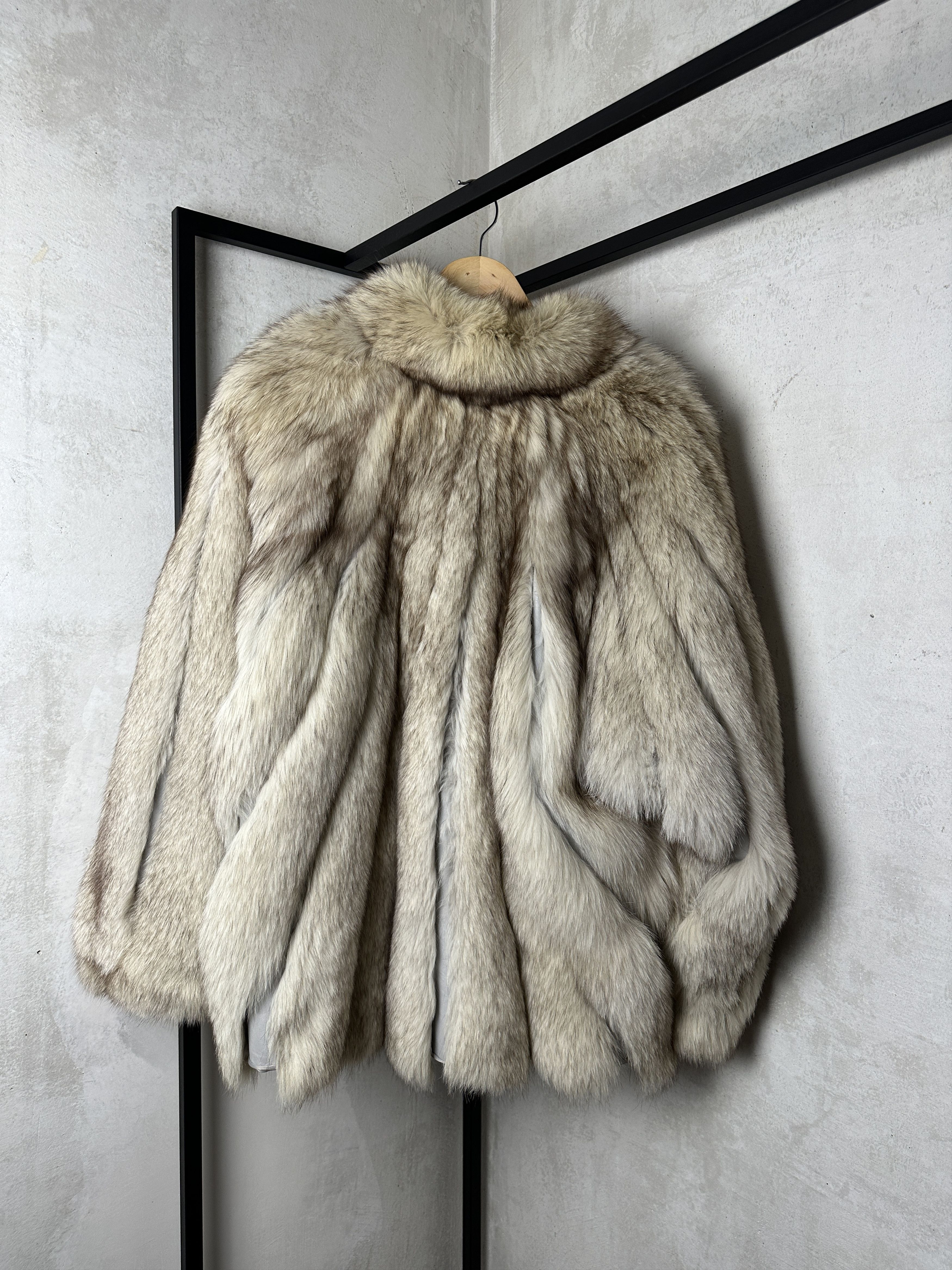 Sagafurs Saga Fox Arctic Fox Fur Coat Size M / US 6-8 / IT 42-44 - 10 Thumbnail