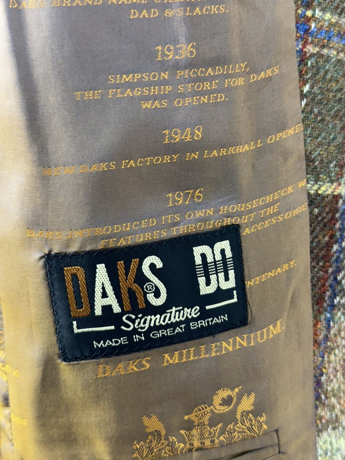 DAKS × Vintage Women’s Vintage DAKS Wool/Alpaca Coat Overcoat size GB 10 Size M / US 6-8 / IT 42-44 - 9 Thumbnail