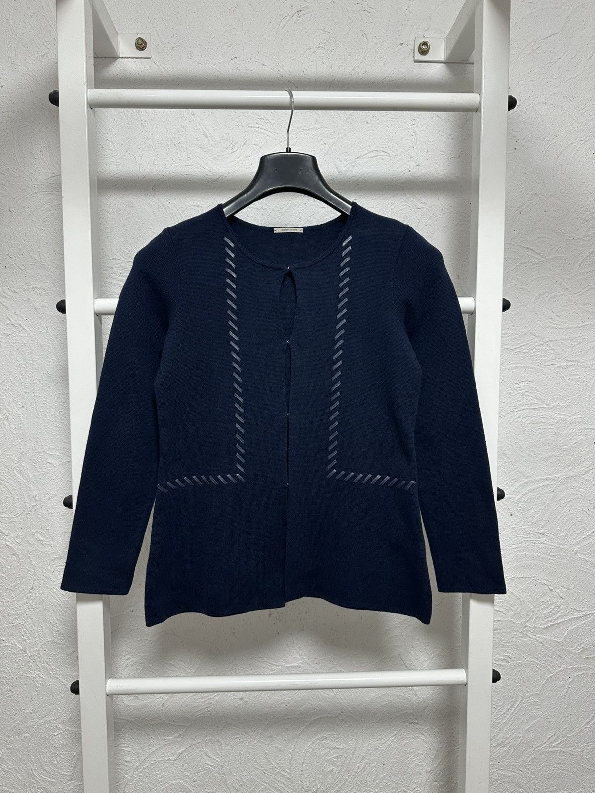 Japanese Brand Intimissimi Women’s Cardigan Size S Classic Knitwear Size S / US 4 / IT 40 - 1 Thumbnail