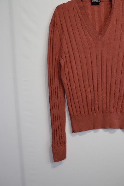 Tom Ford o1rshd1 FITS LIKE SMALL V Neck Sweater in Pink Size US S / EU 44-46 / 1 - 3 Thumbnail