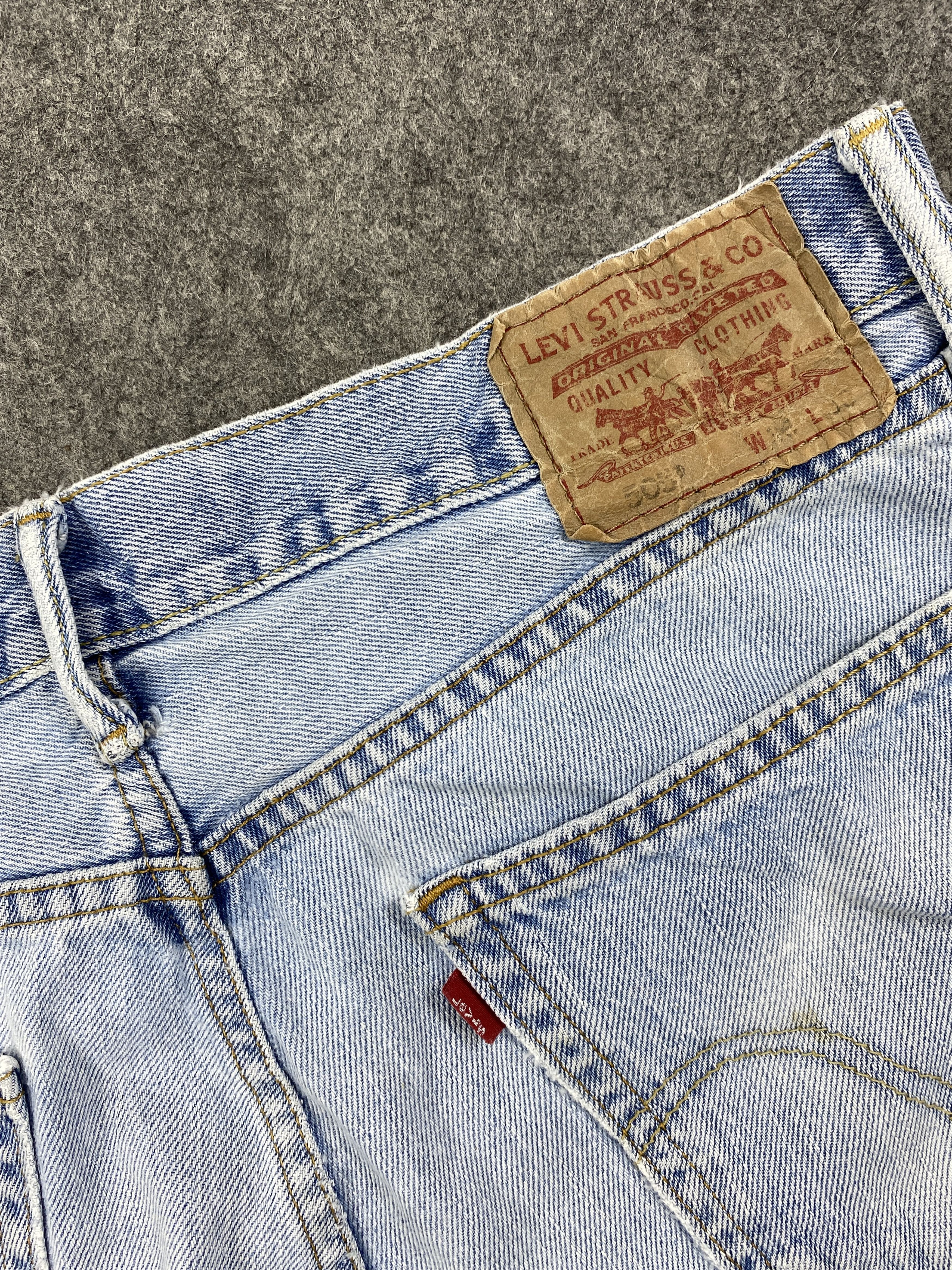 Levi's Light Blue Wash Vintage Levi's 505 35x29.5 Denim -JN1761 Size US 37 - 8 Thumbnail