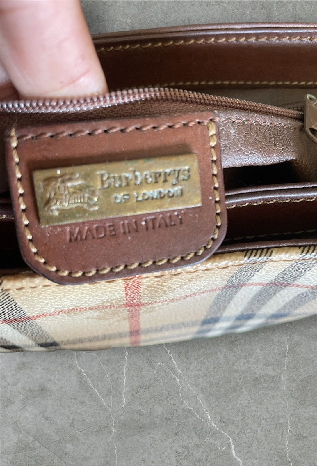Burberry Burberrys pig skin crossbody bag Size ONE SIZE - 18 Thumbnail